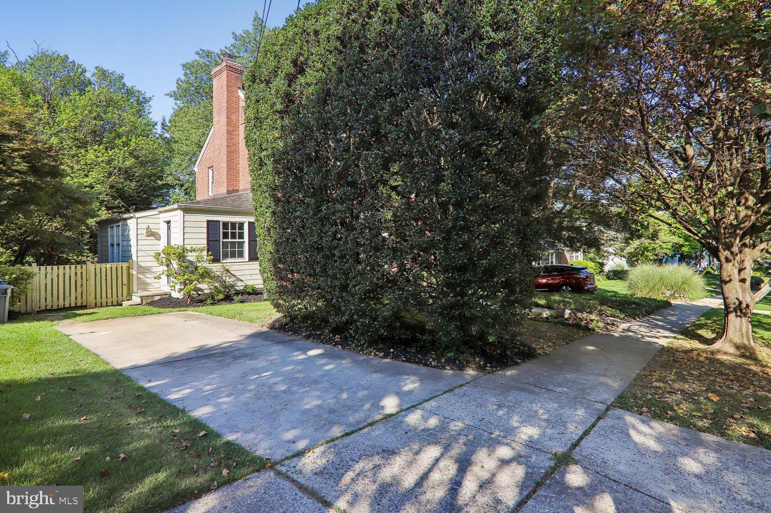 4622 WOODFIELD ROAD