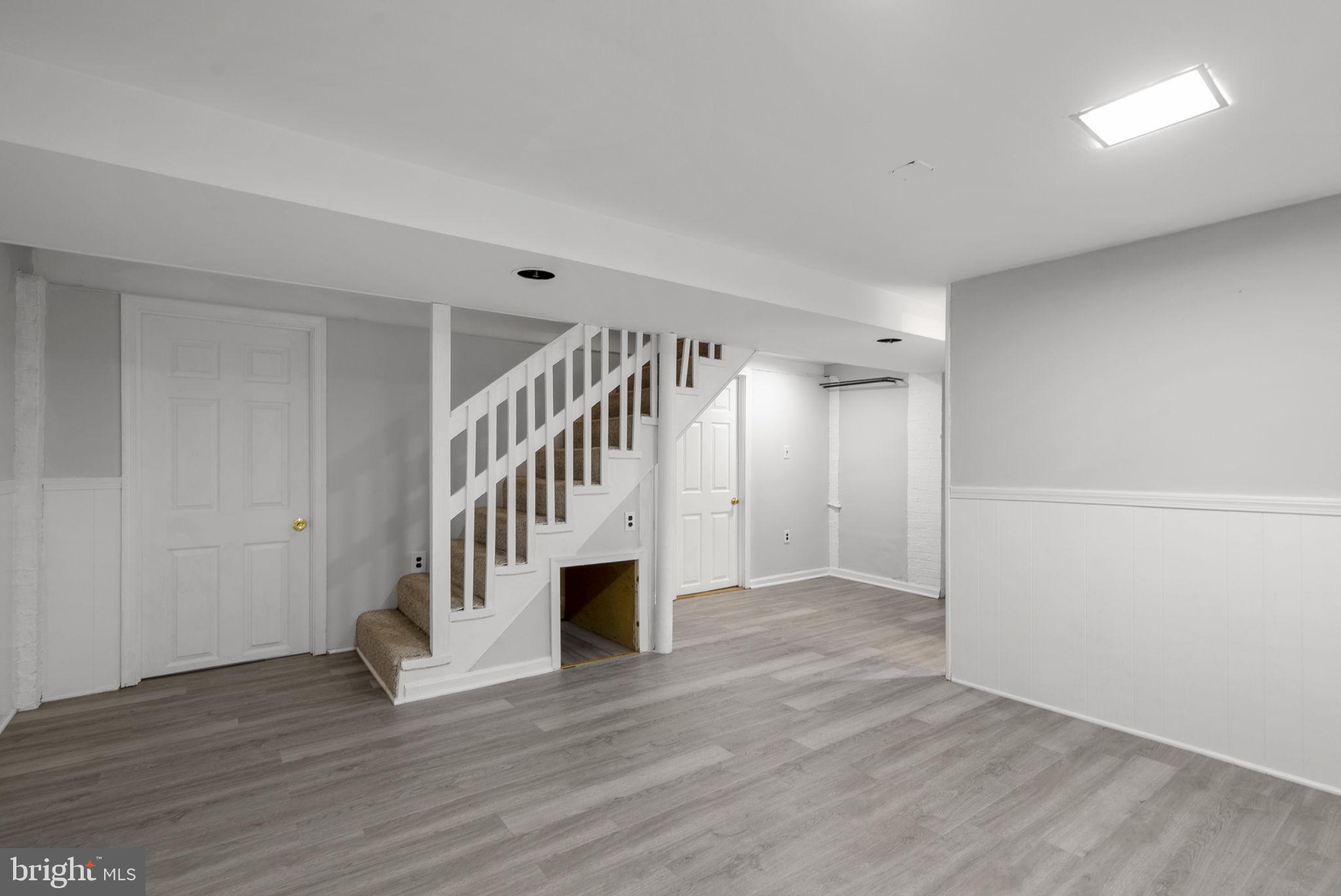 SOUTH FOUR CORNERS - Residential