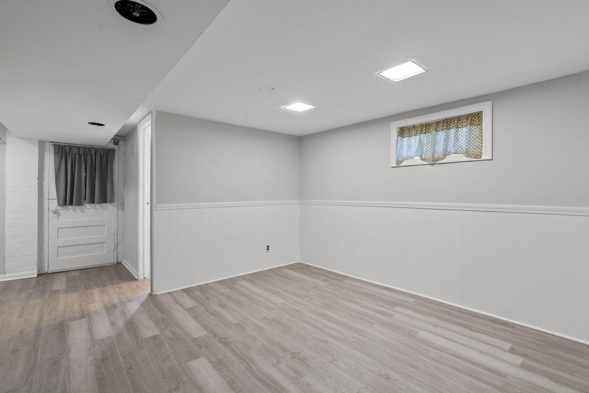 SOUTH FOUR CORNERS - Residential
