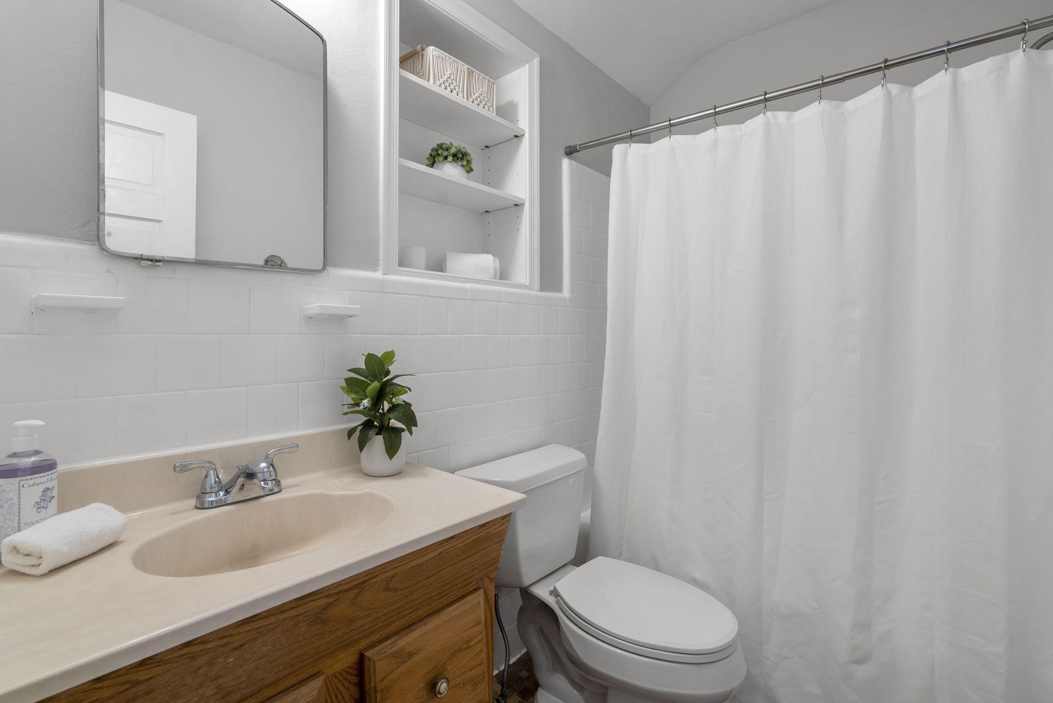 SOUTH FOUR CORNERS - Residential