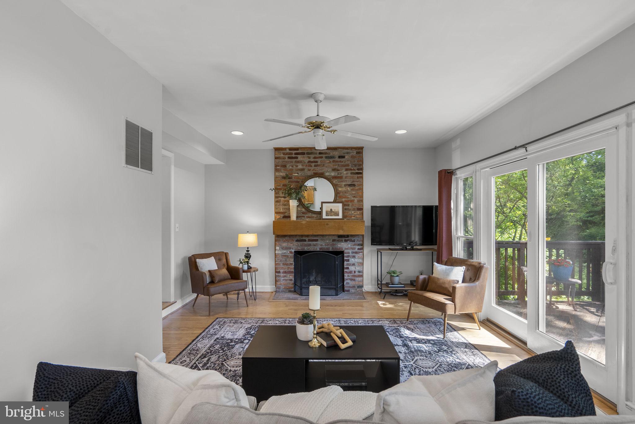 SOUTH FOUR CORNERS - Residential