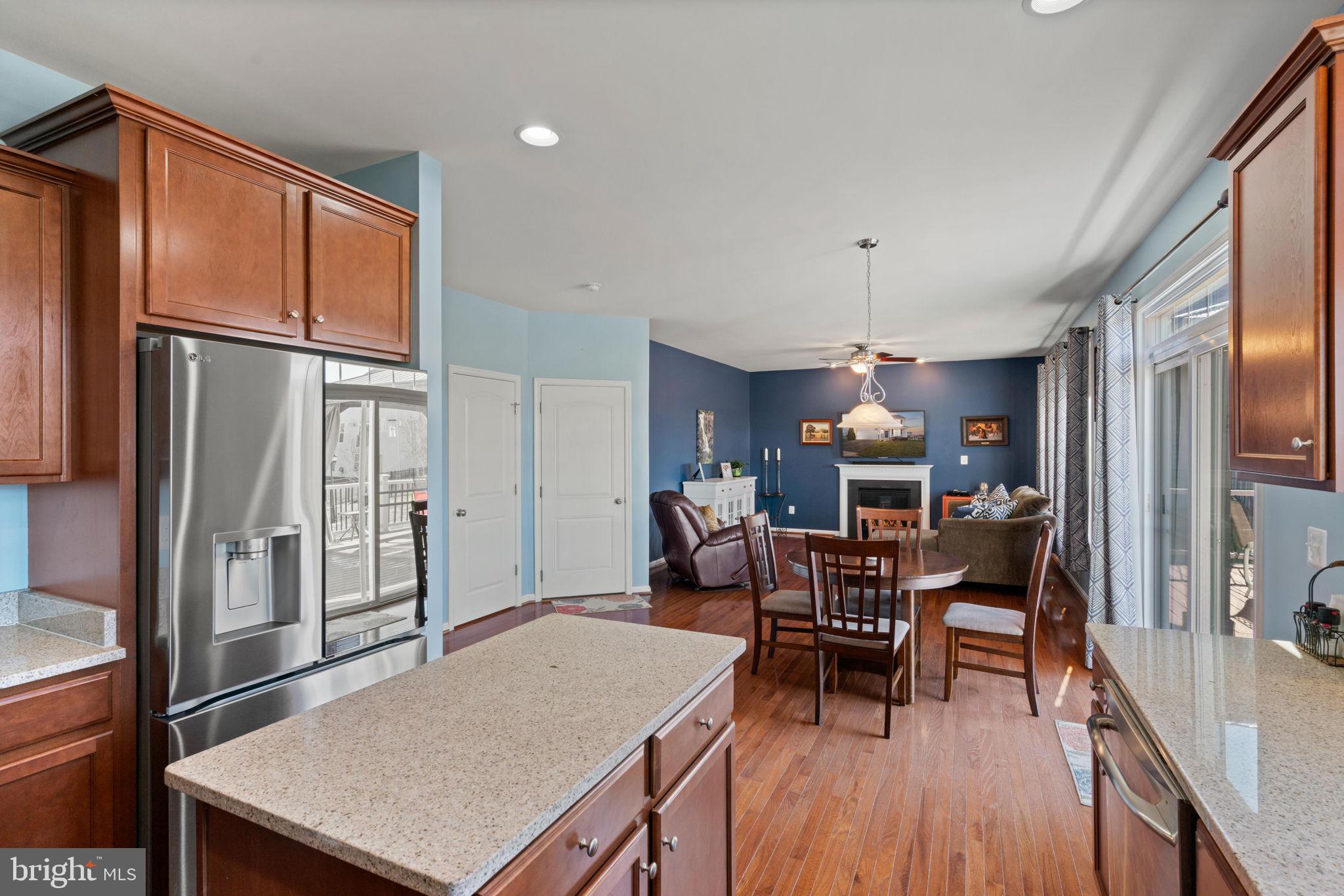 SHERWOOD FOREST - Residential