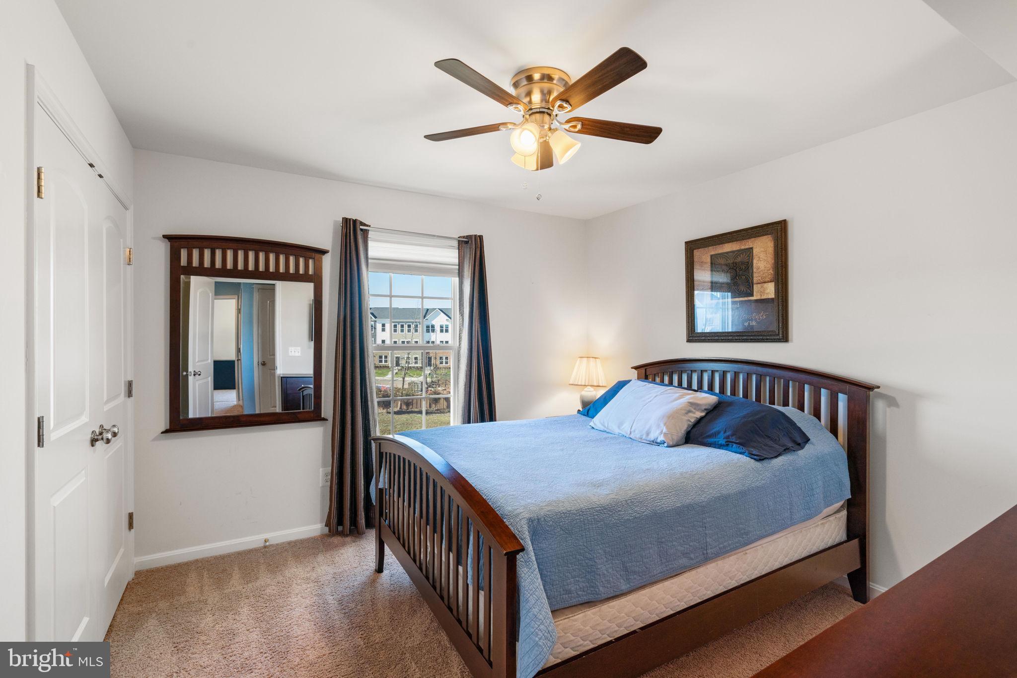 SHERWOOD FOREST - Residential