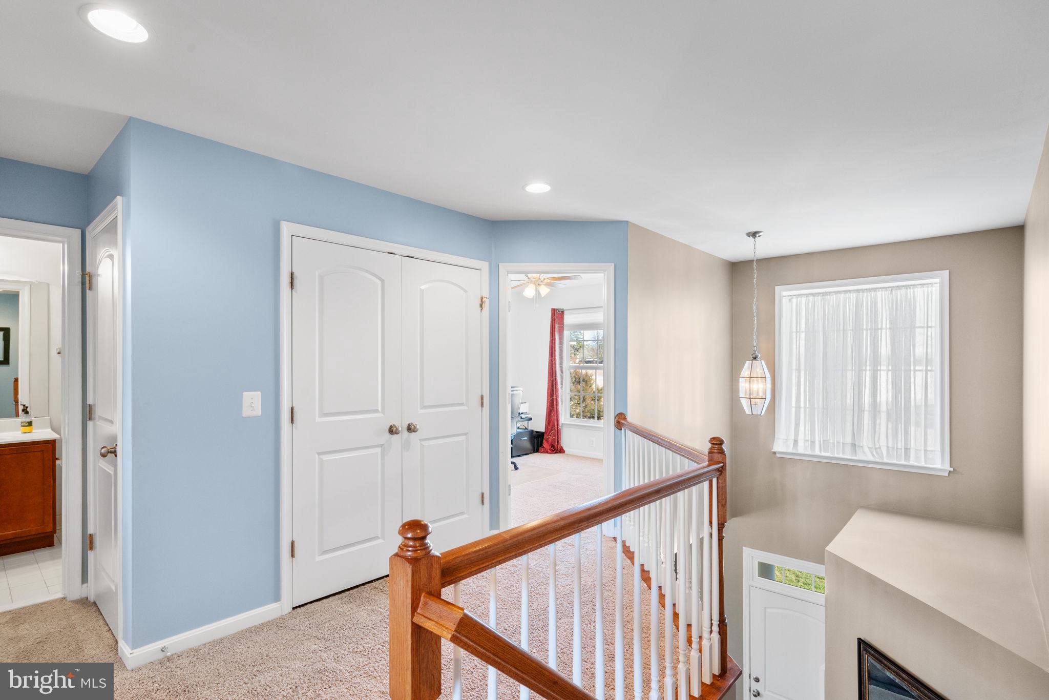 SHERWOOD FOREST - Residential