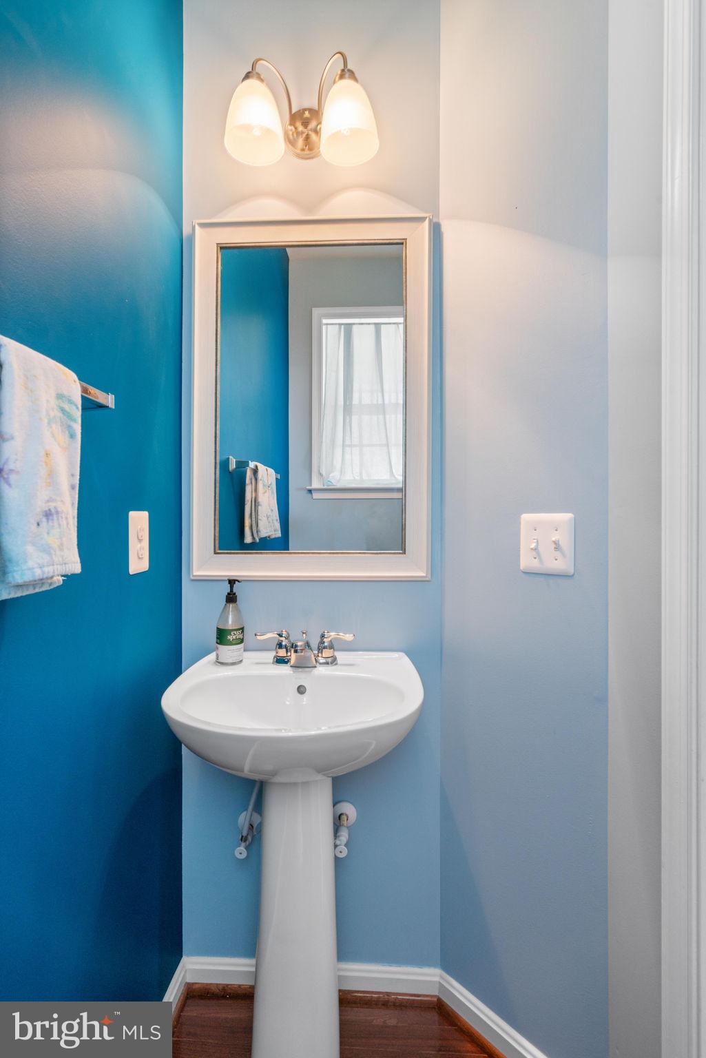 SHERWOOD FOREST - Residential