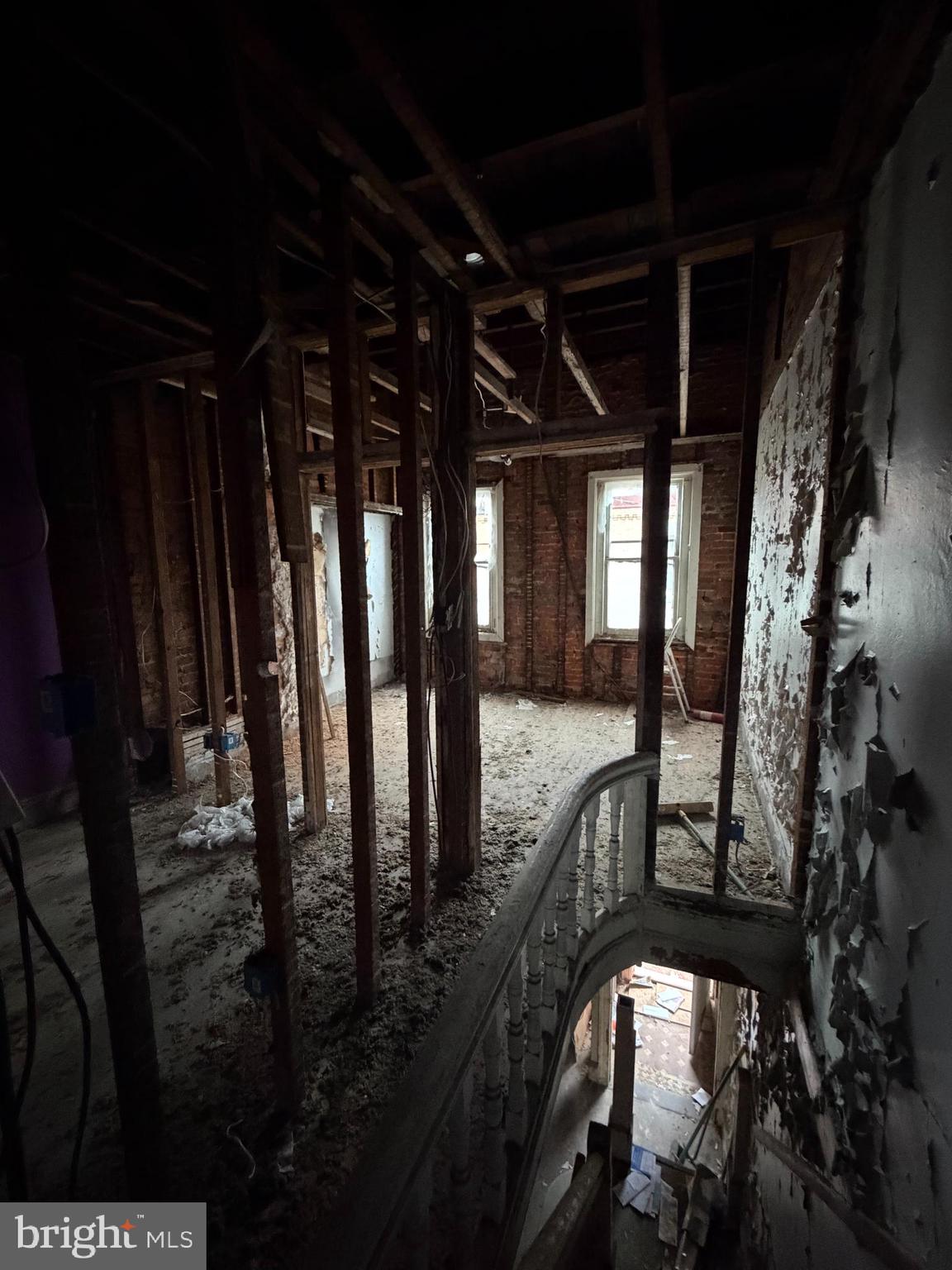 STRAWBERRY MANSION - Residential