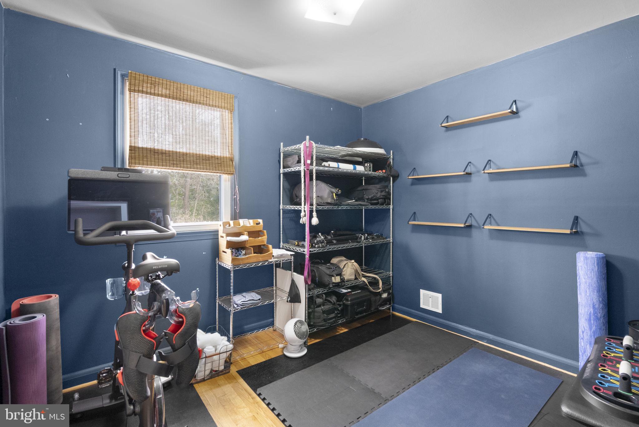 SUMMIT VILLAGE - Residential