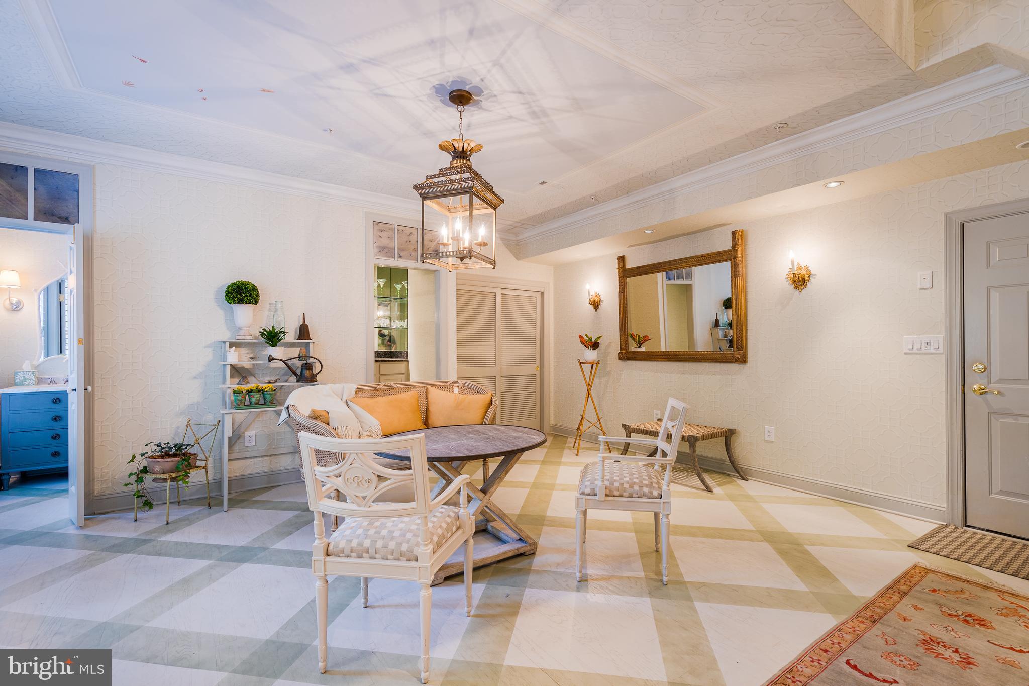 NORTH SHORE - Residential