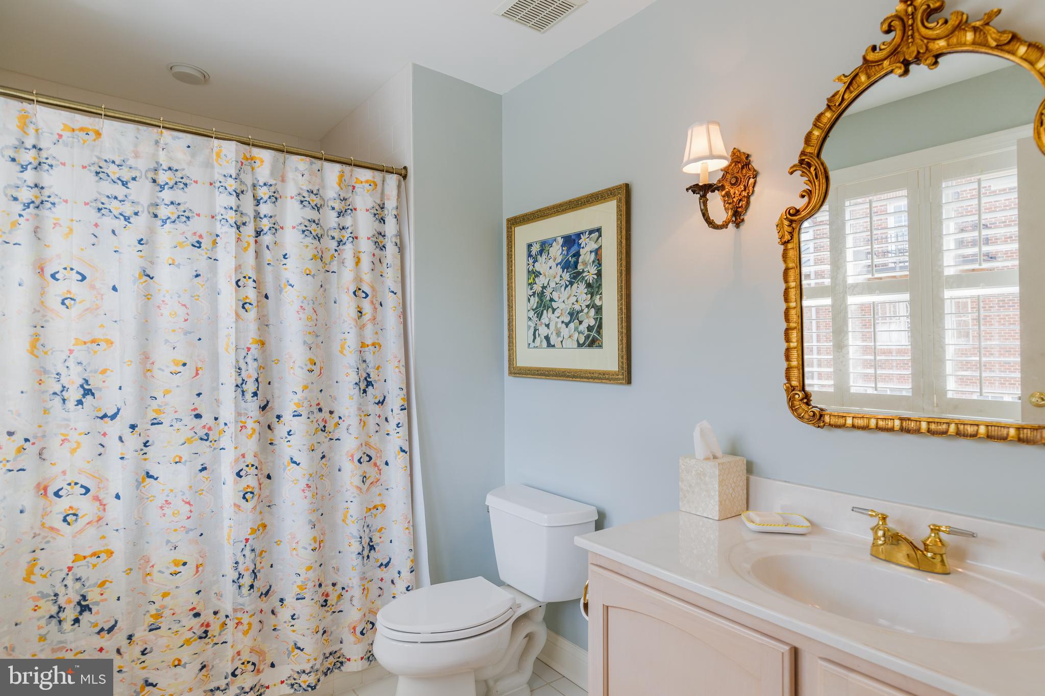 NORTH SHORE - Residential