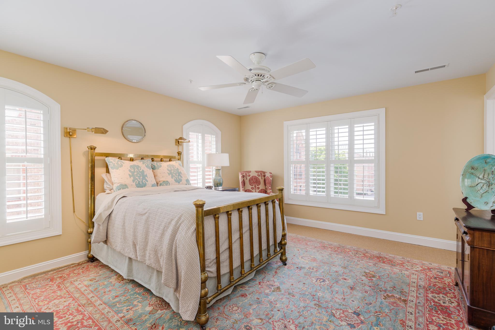 NORTH SHORE - Residential