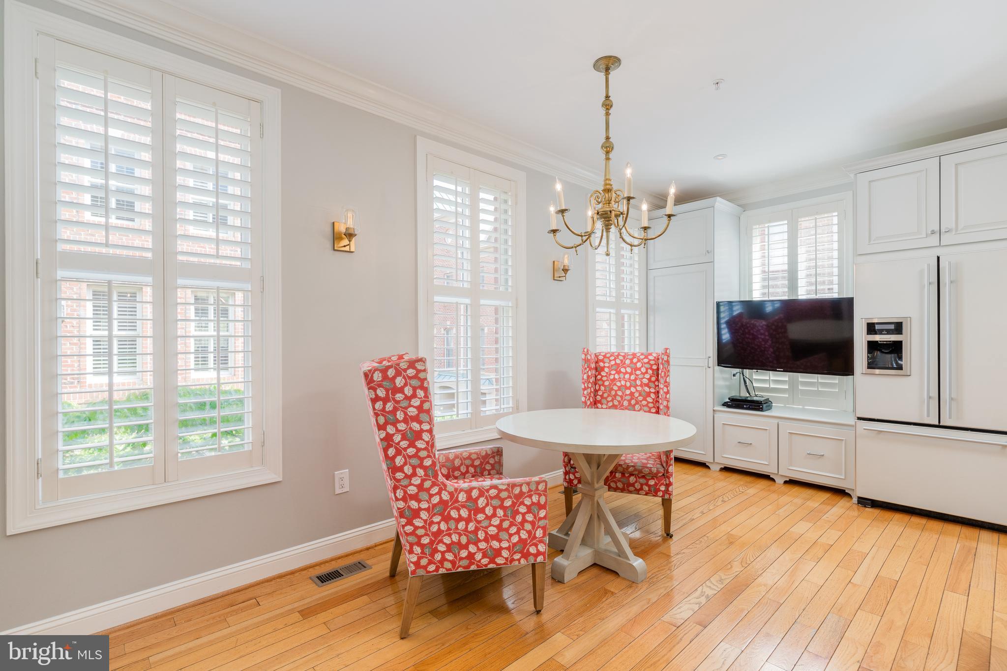 NORTH SHORE - Residential