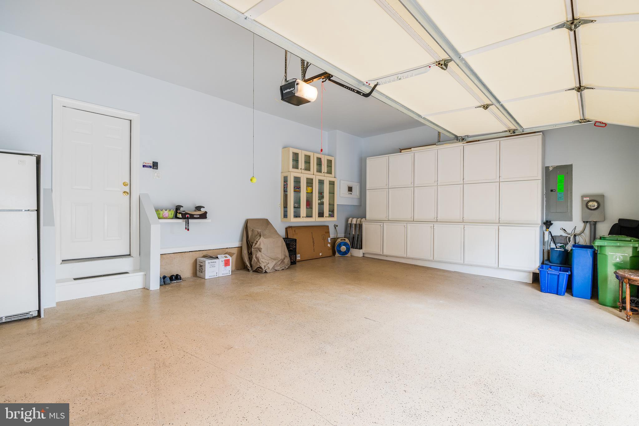 NORTH SHORE - Residential