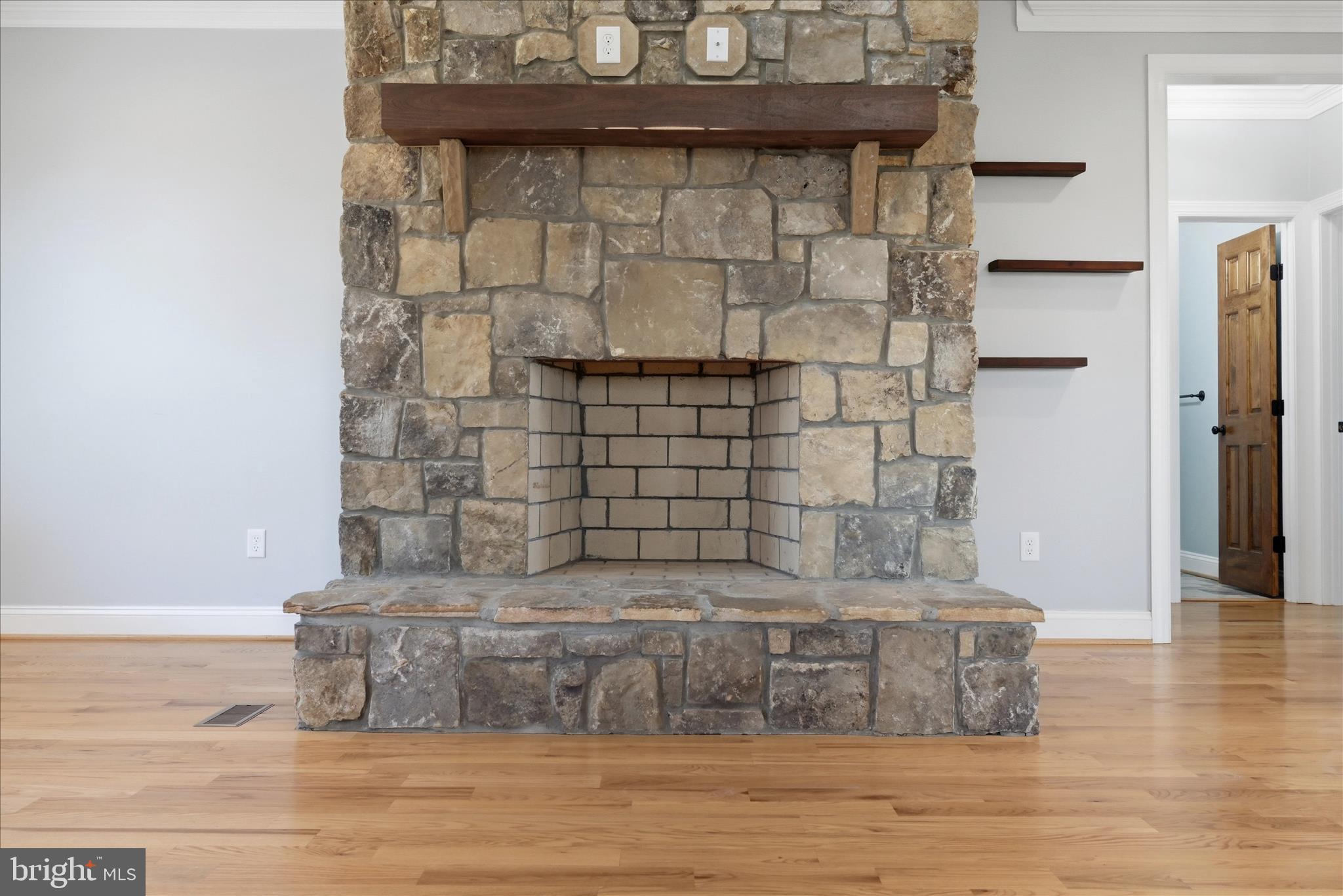 DEHAVELAND ESTATES - Residential