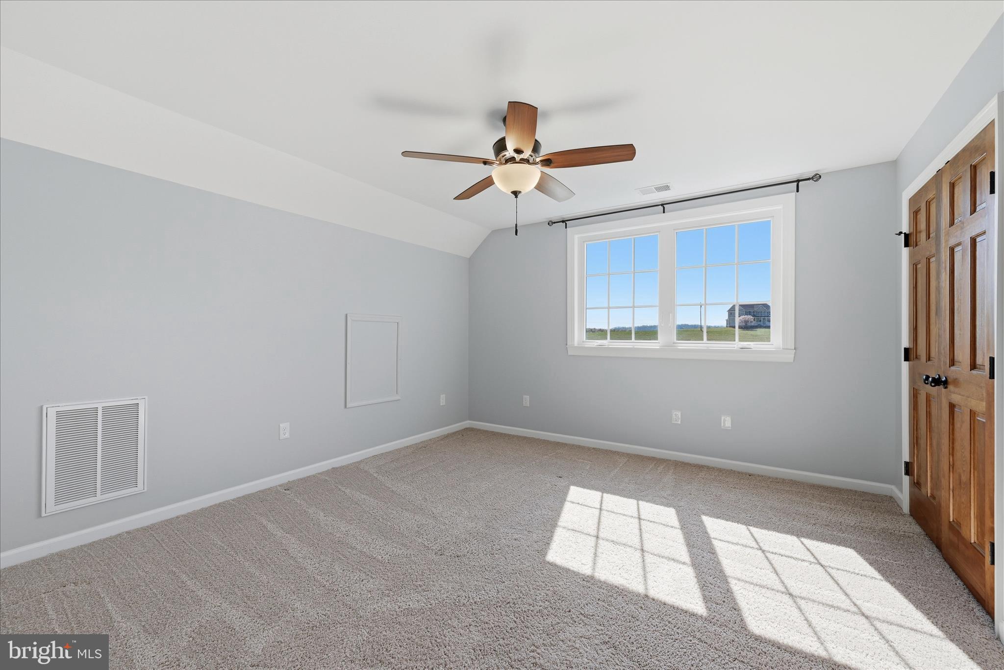 DEHAVELAND ESTATES - Residential