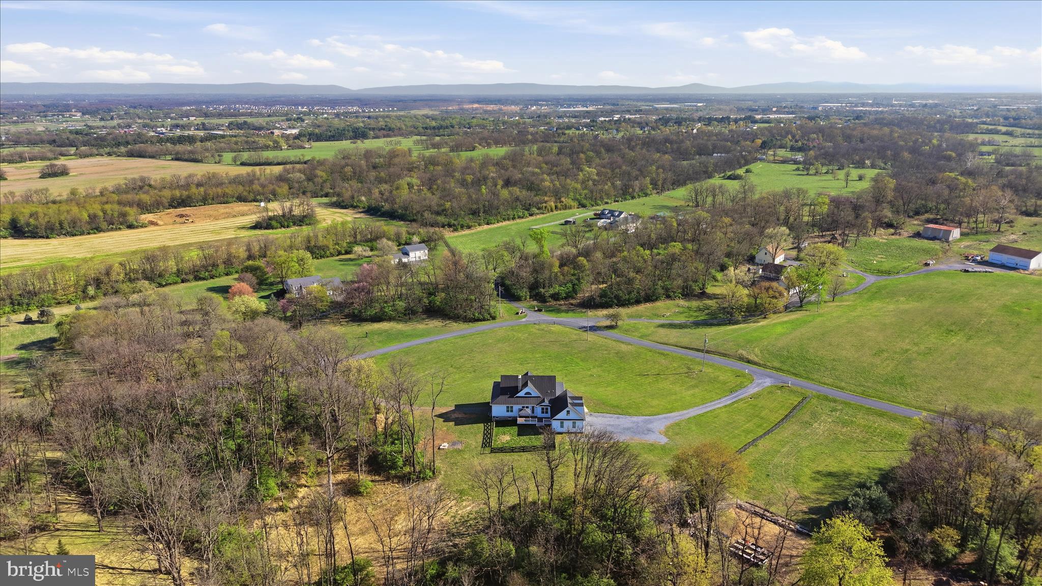 DEHAVELAND ESTATES - Residential