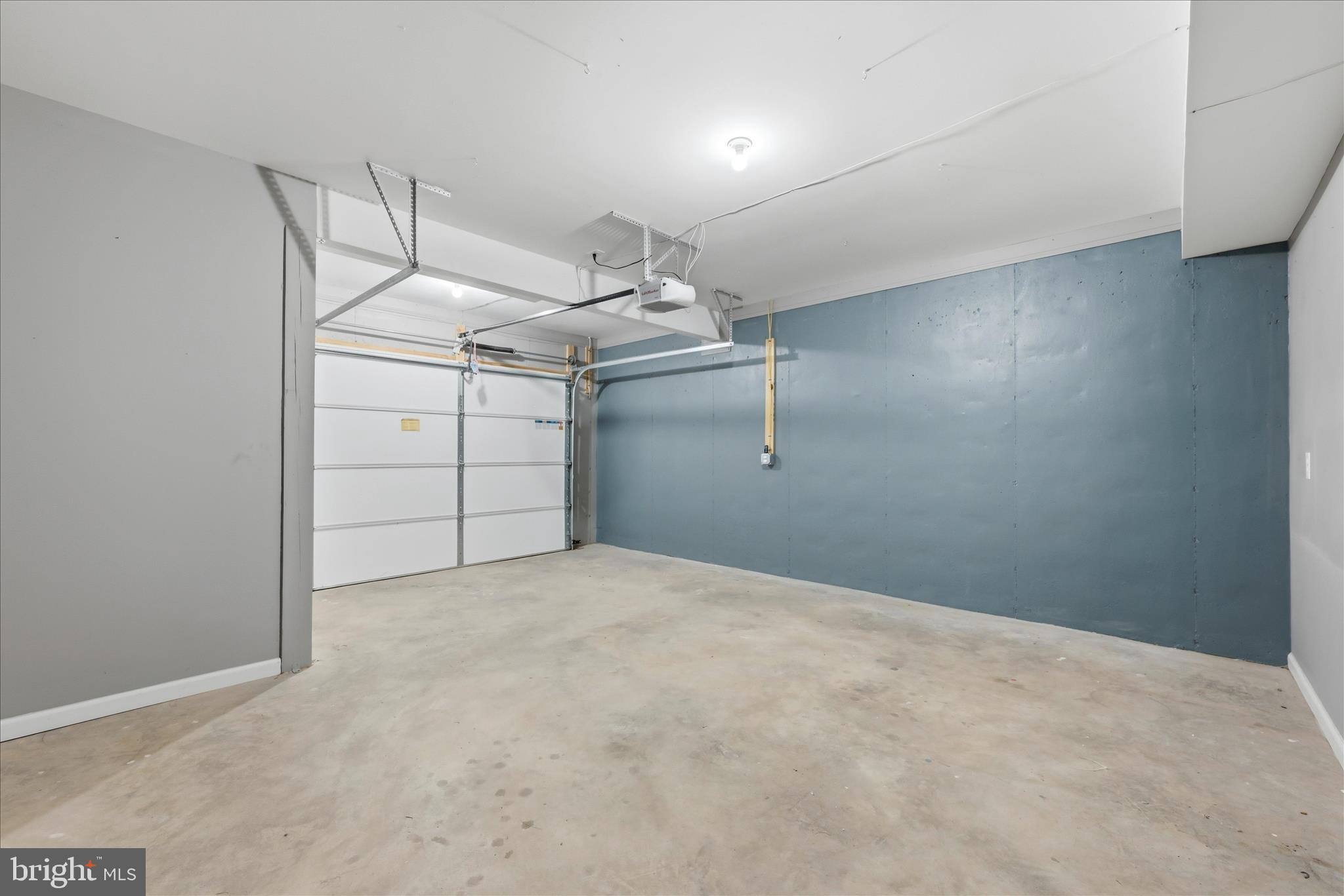 DEHAVELAND ESTATES - Residential