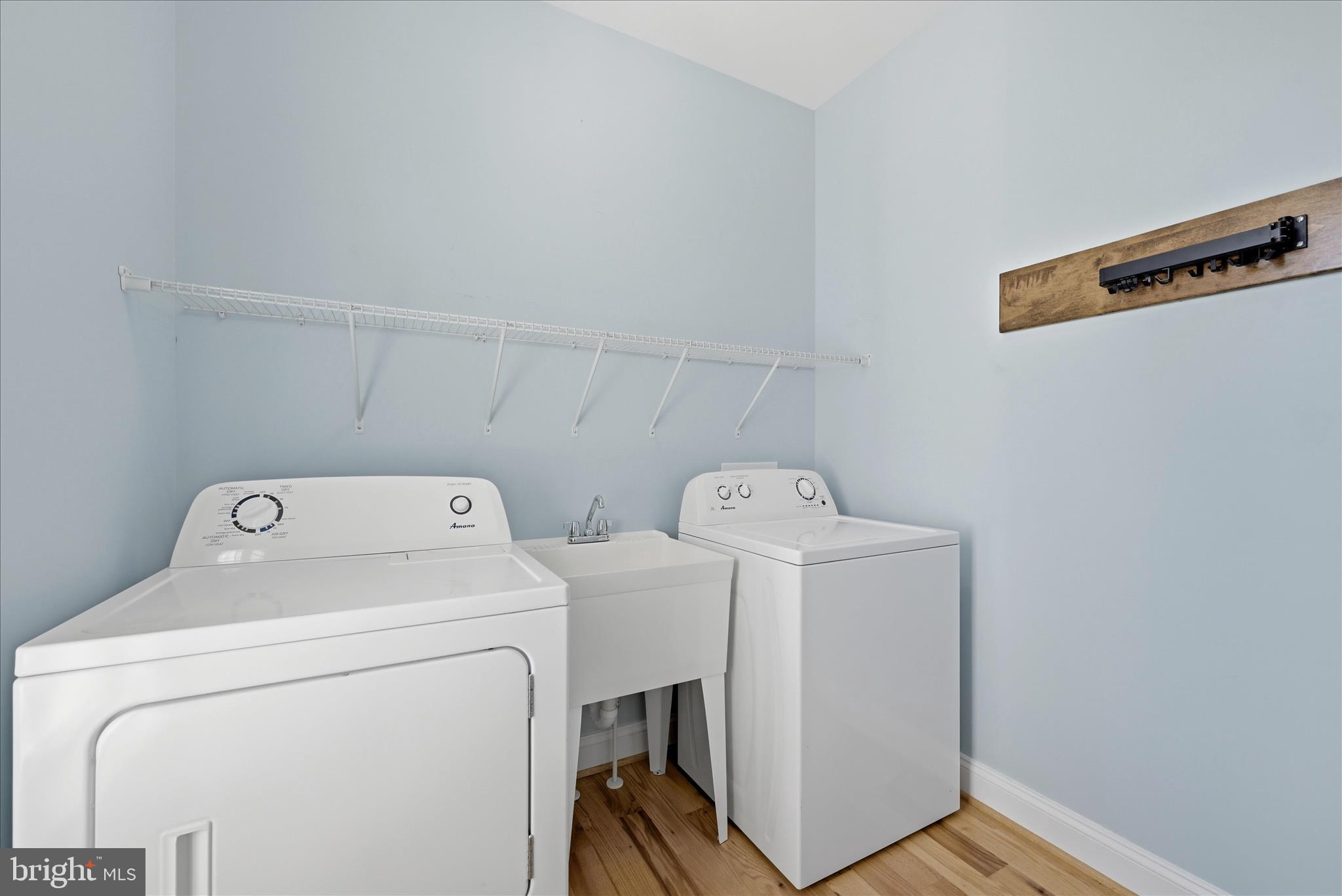 DEHAVELAND ESTATES - Residential