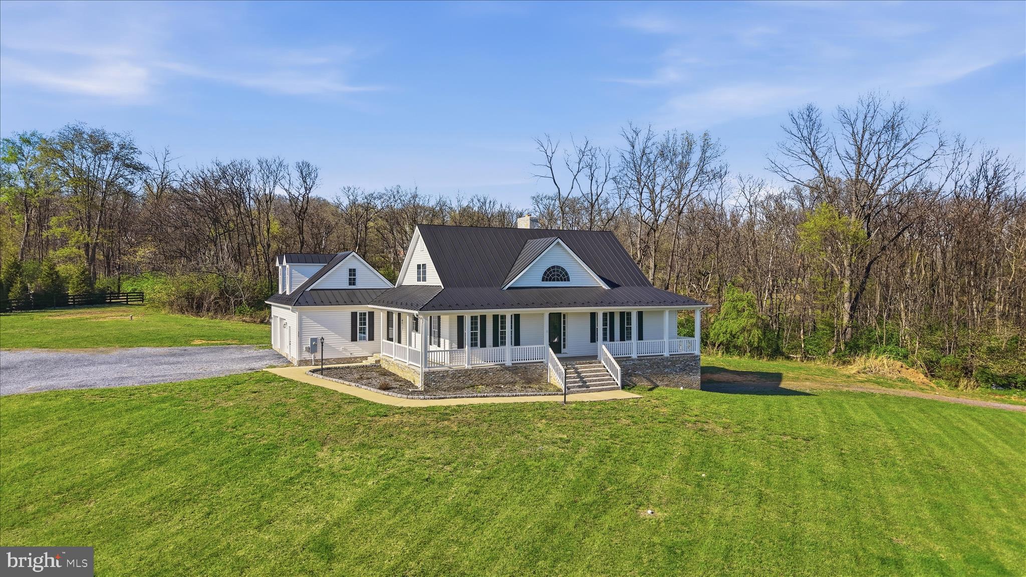 DEHAVELAND ESTATES - Residential