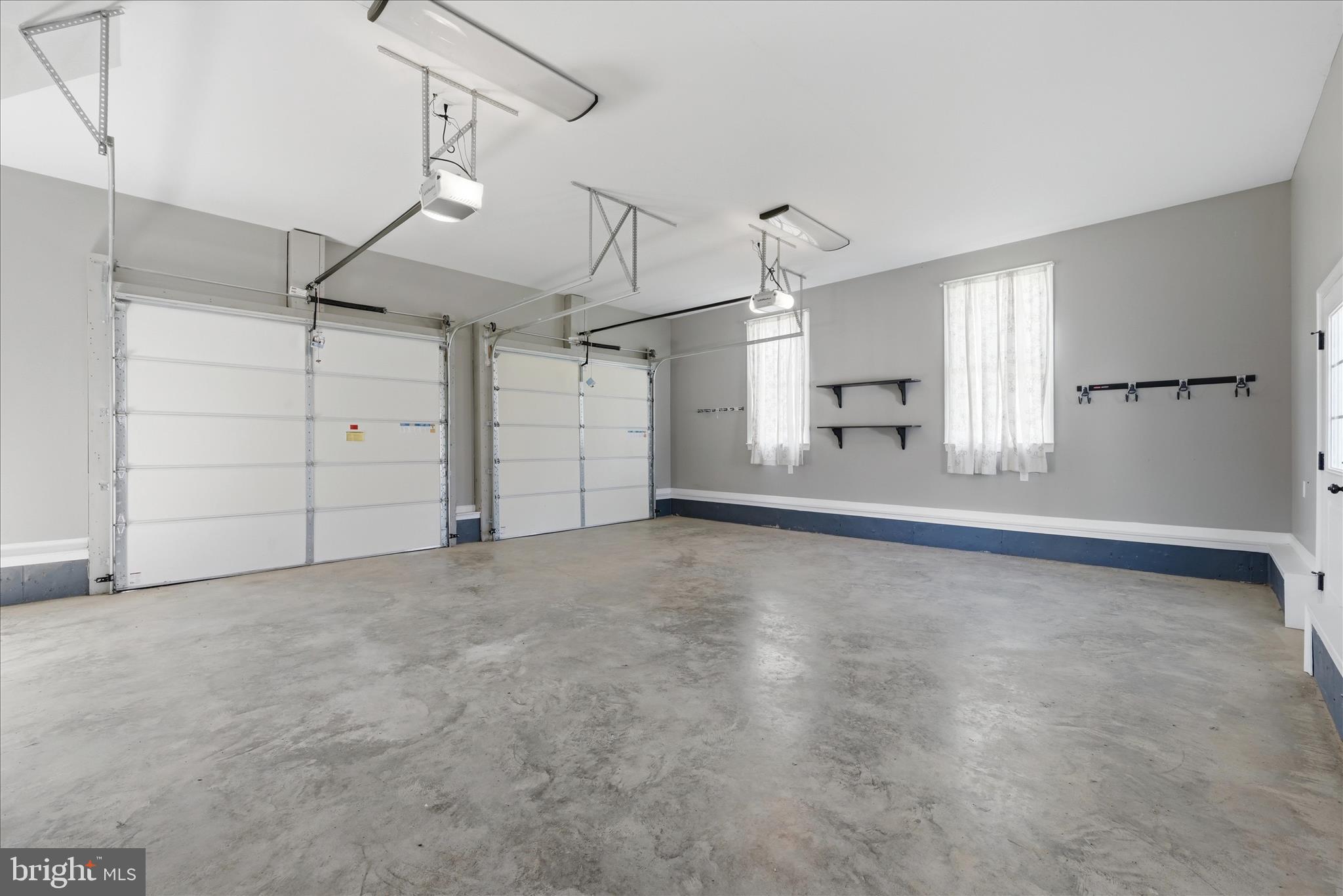 DEHAVELAND ESTATES - Residential