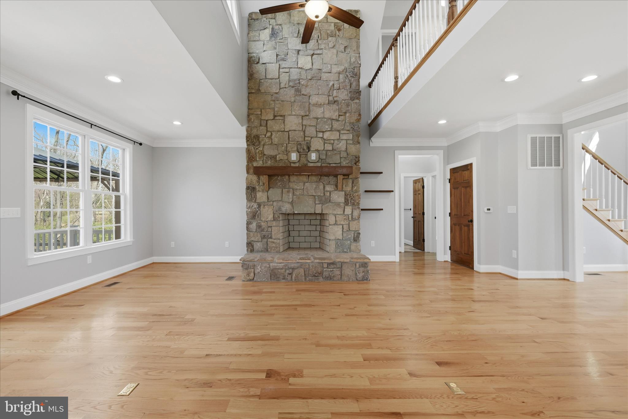 DEHAVELAND ESTATES - Residential