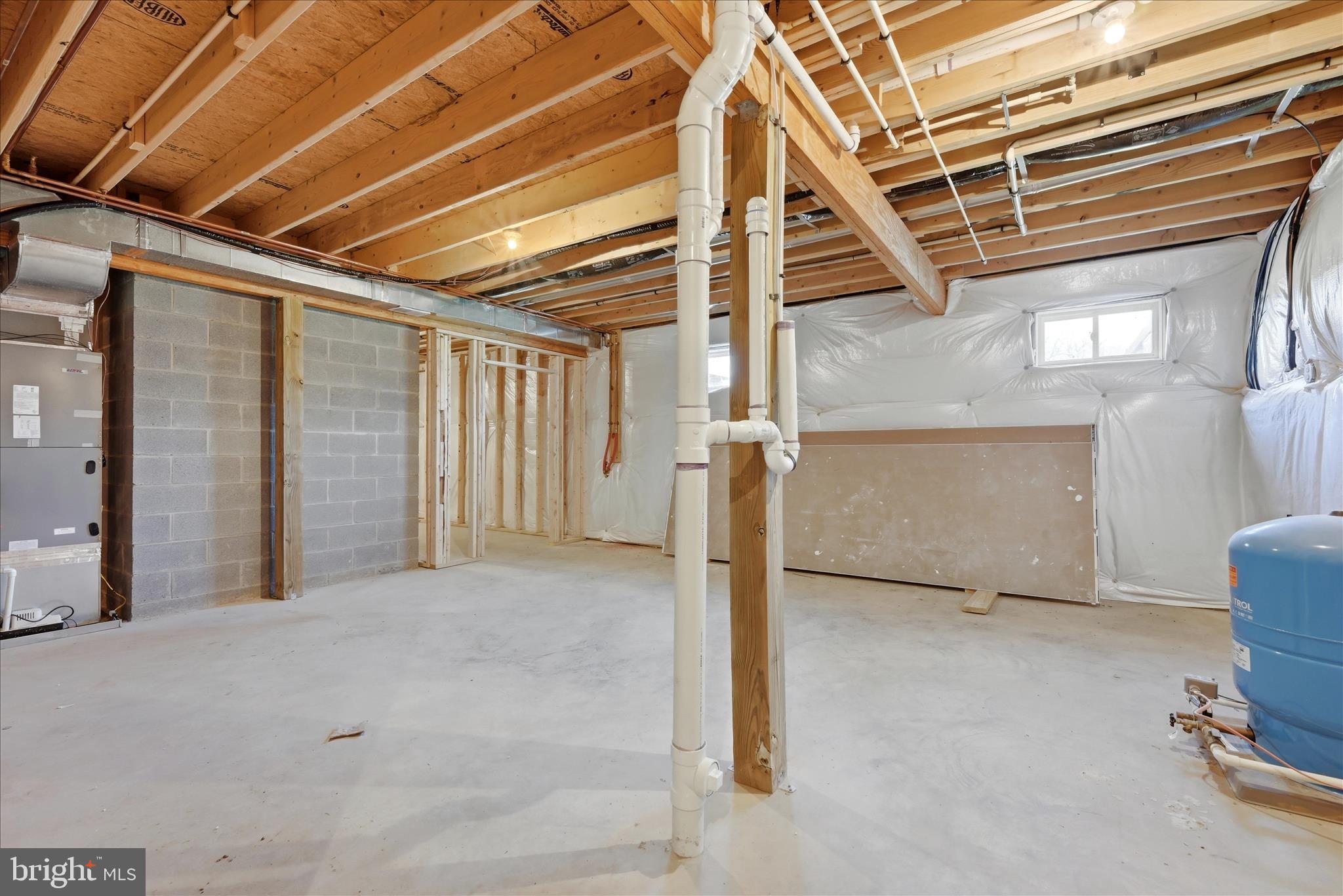 DEHAVELAND ESTATES - Residential