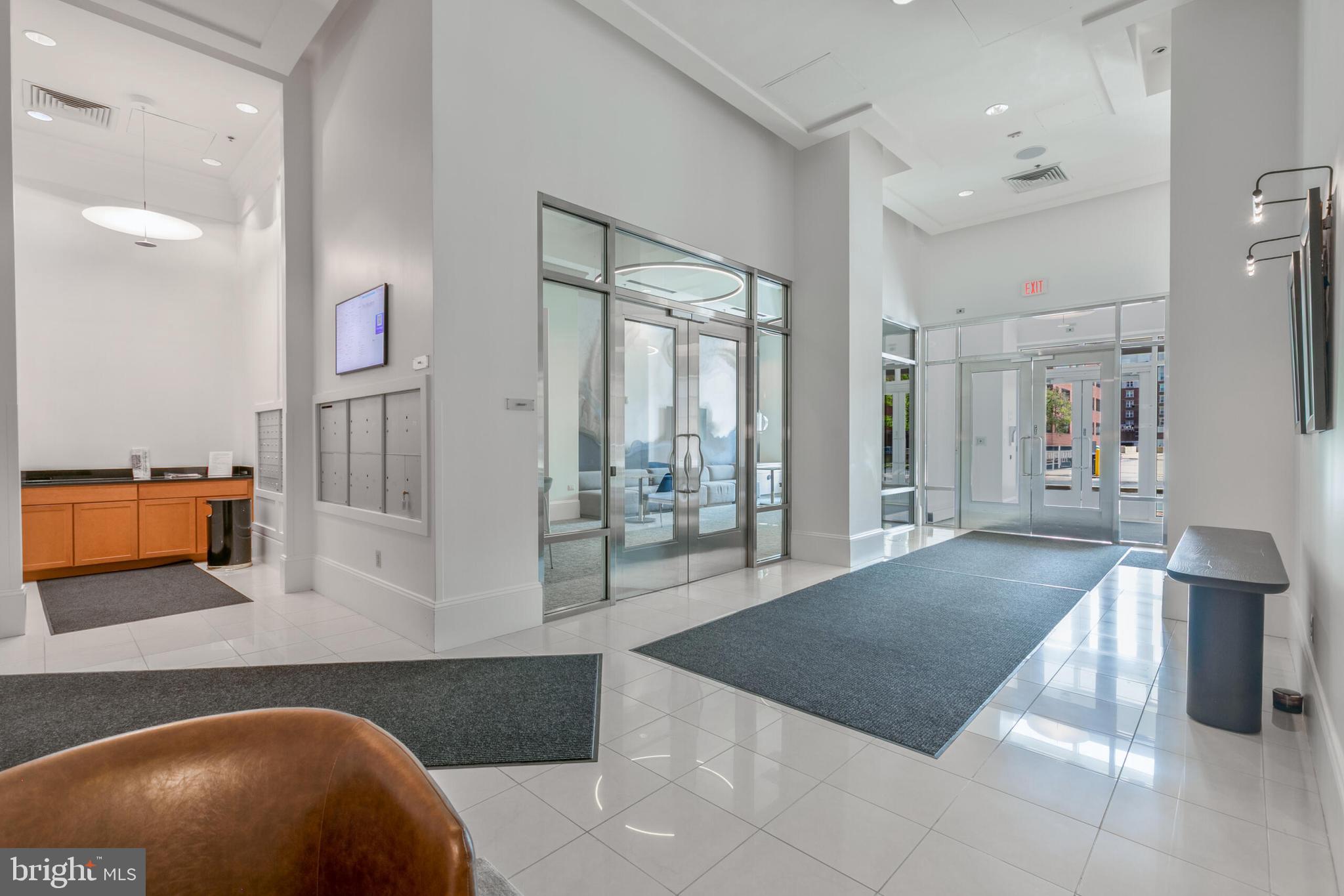 THE ROYALTON - Residential Lease