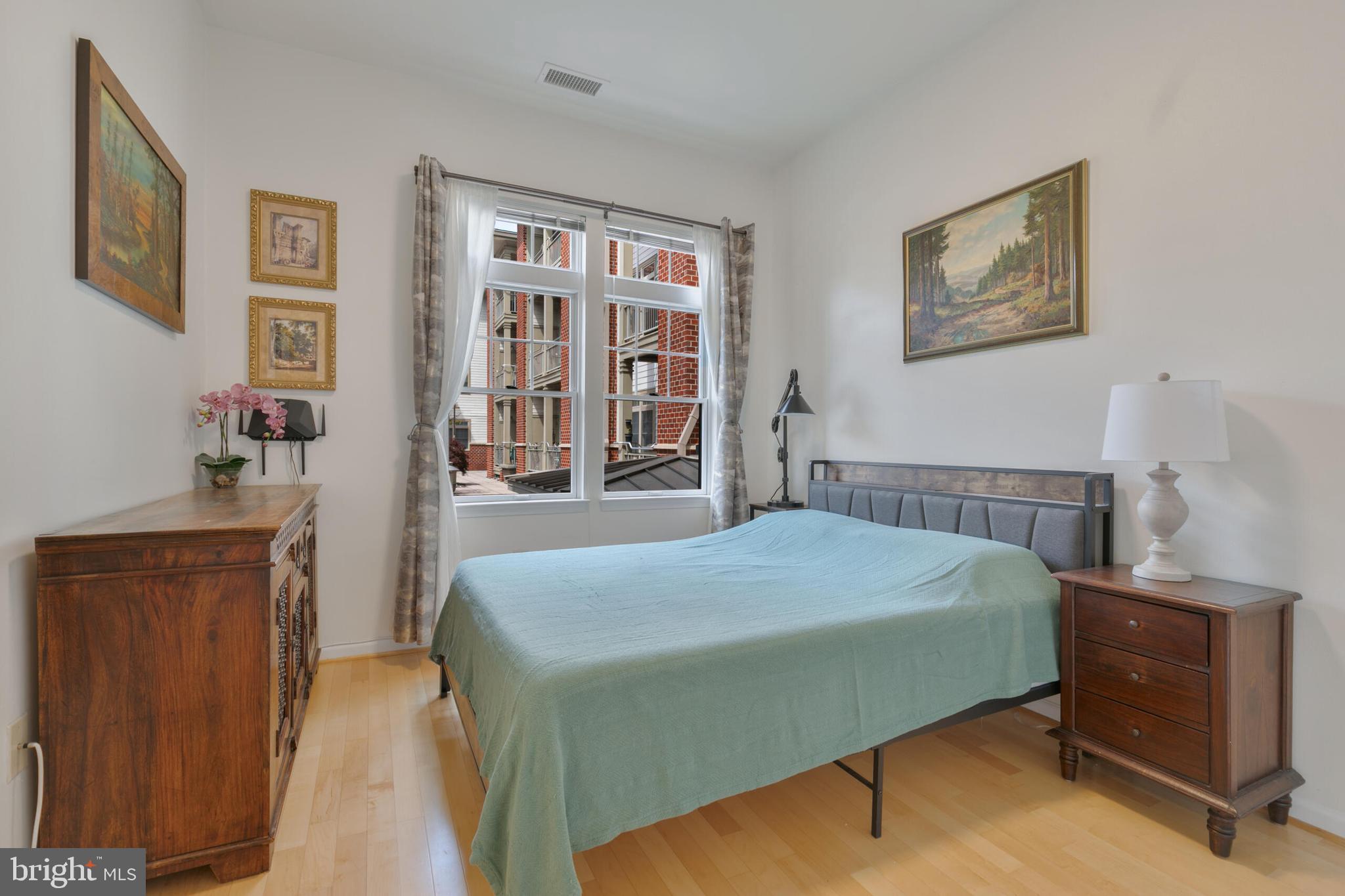 THE ROYALTON - Residential Lease