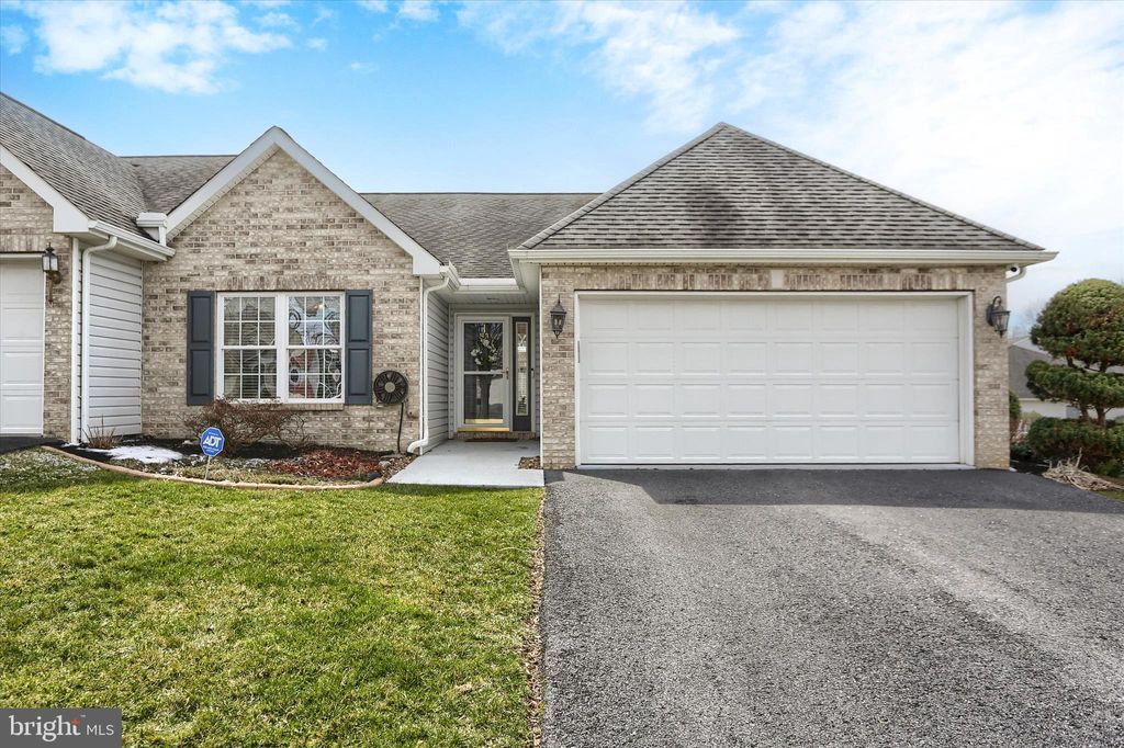 Photo of 53 Burwick Drive, MECHANICSBURG, PA 17050 (MLS # PACB2051772)