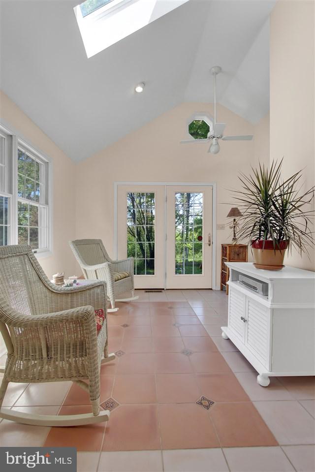 GREEN RIDGE FARMS - Residential