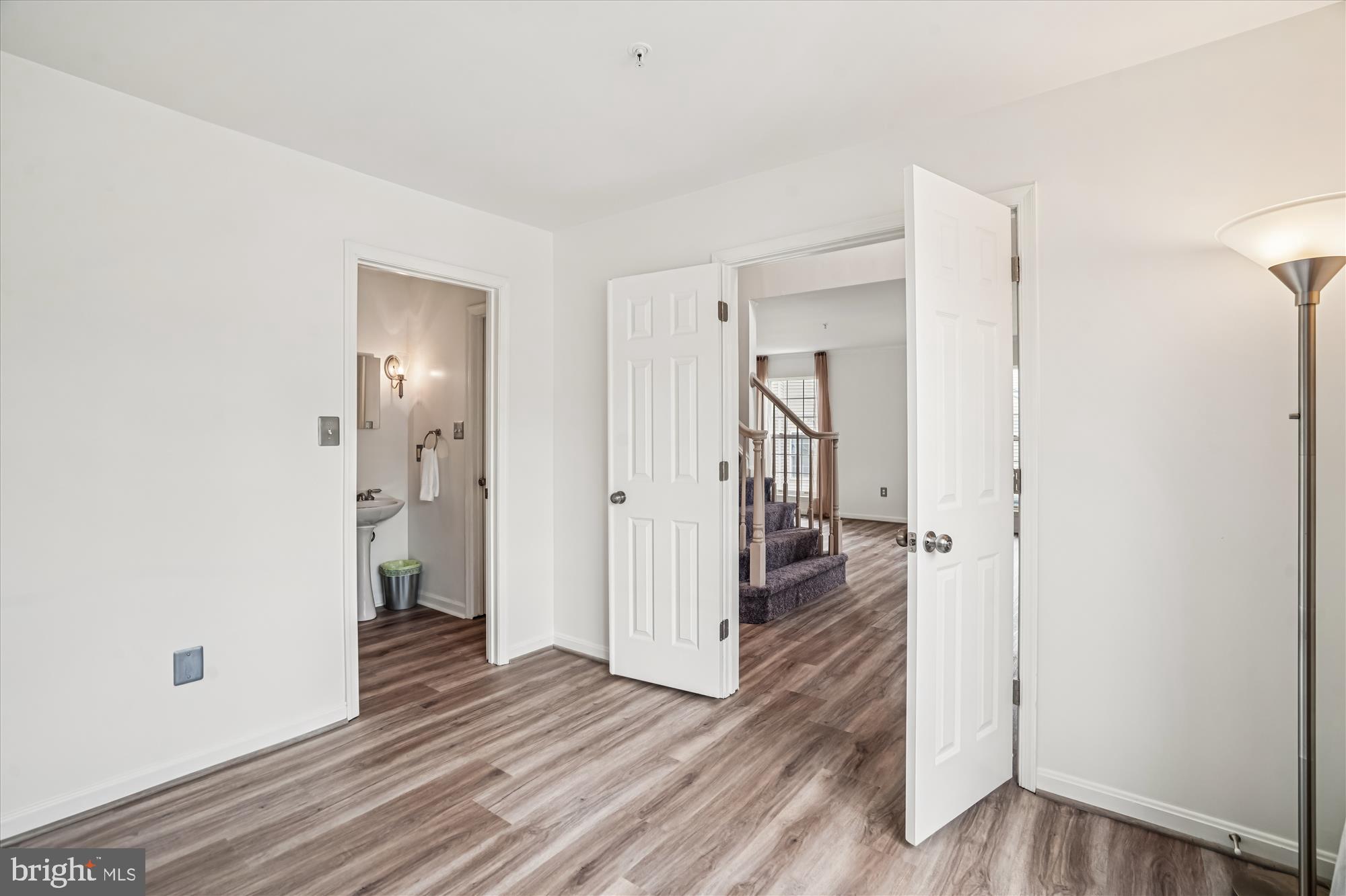 HOLLY HILL FARM - Residential