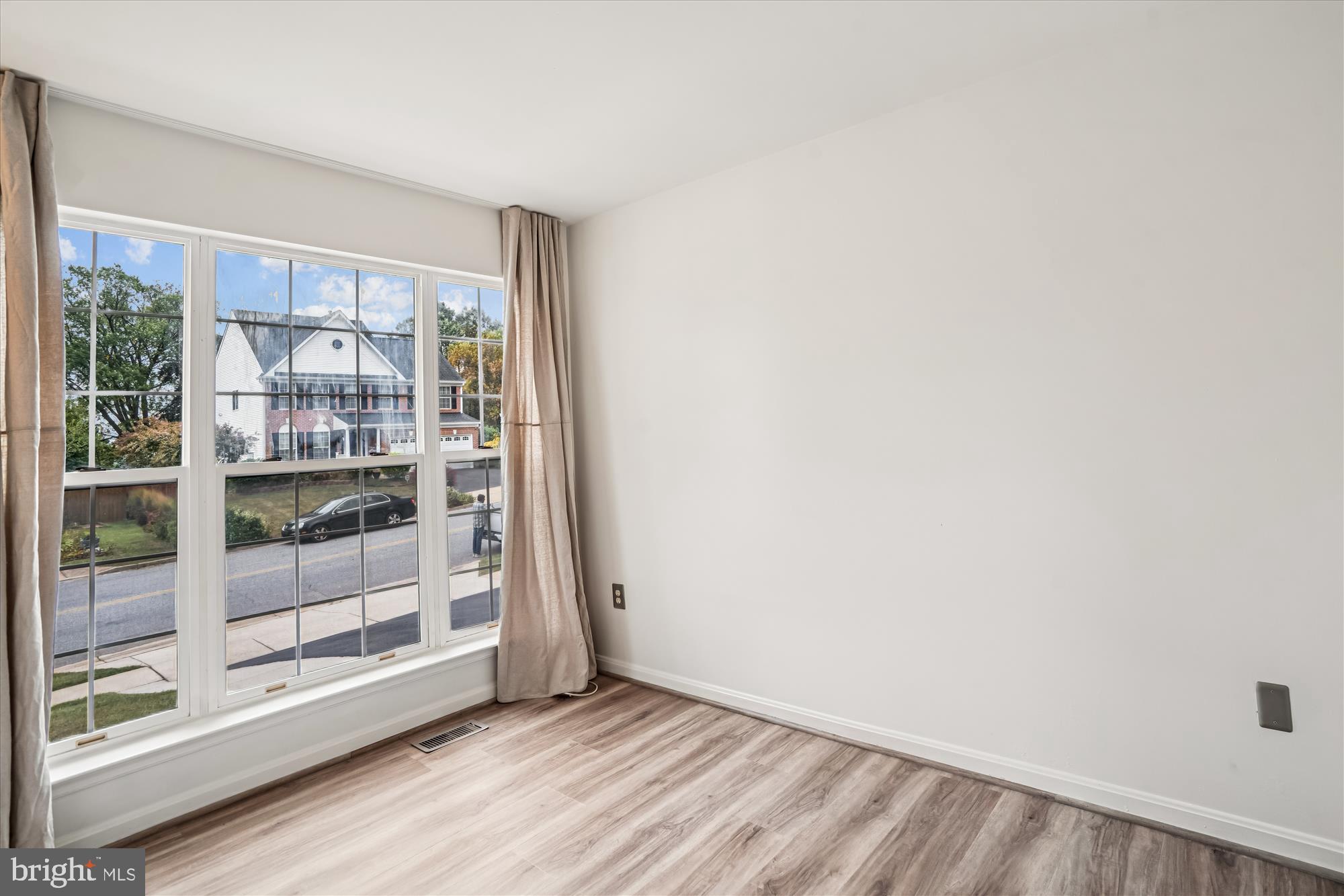 HOLLY HILL FARM - Residential