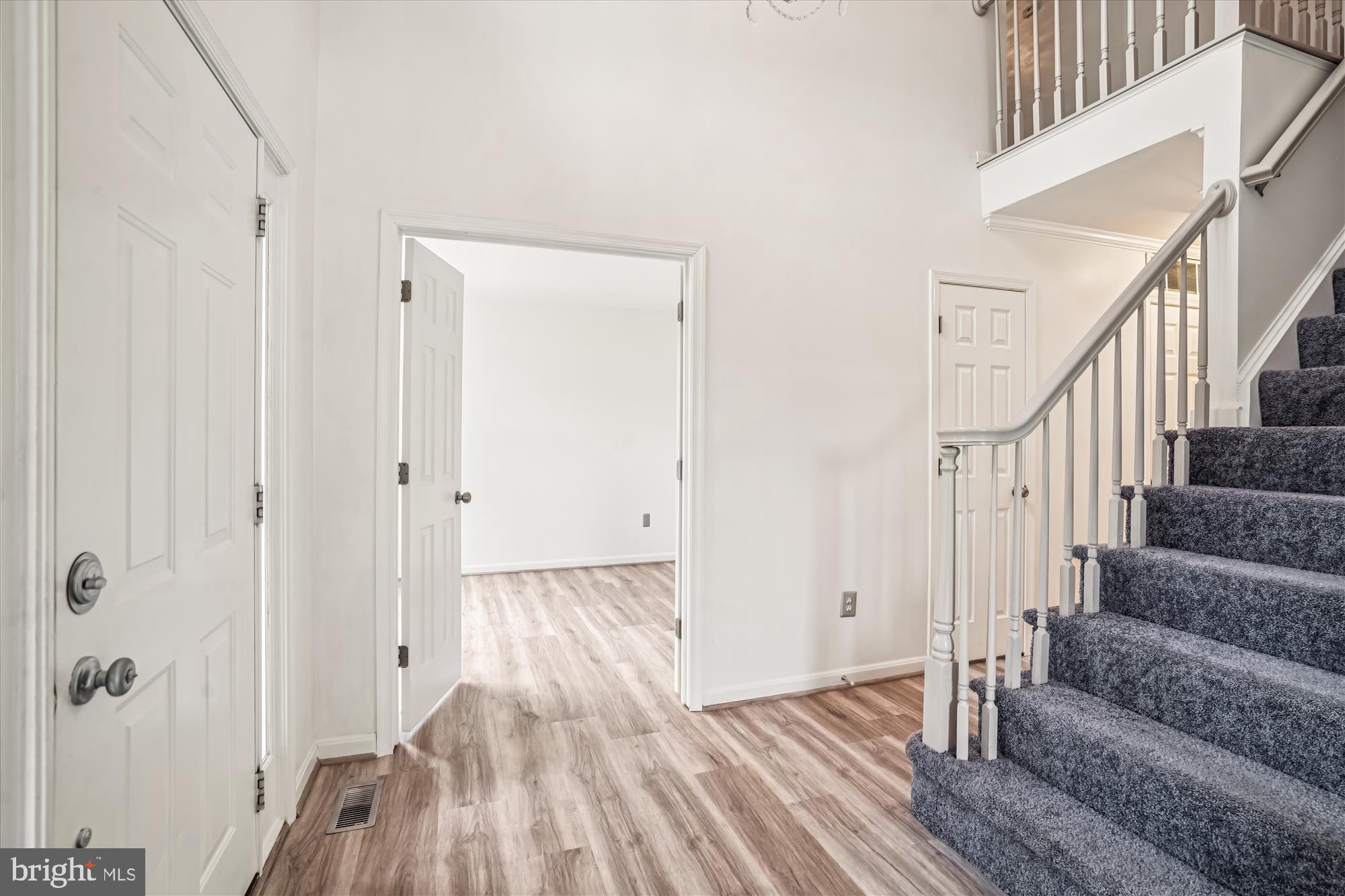 HOLLY HILL FARM - Residential