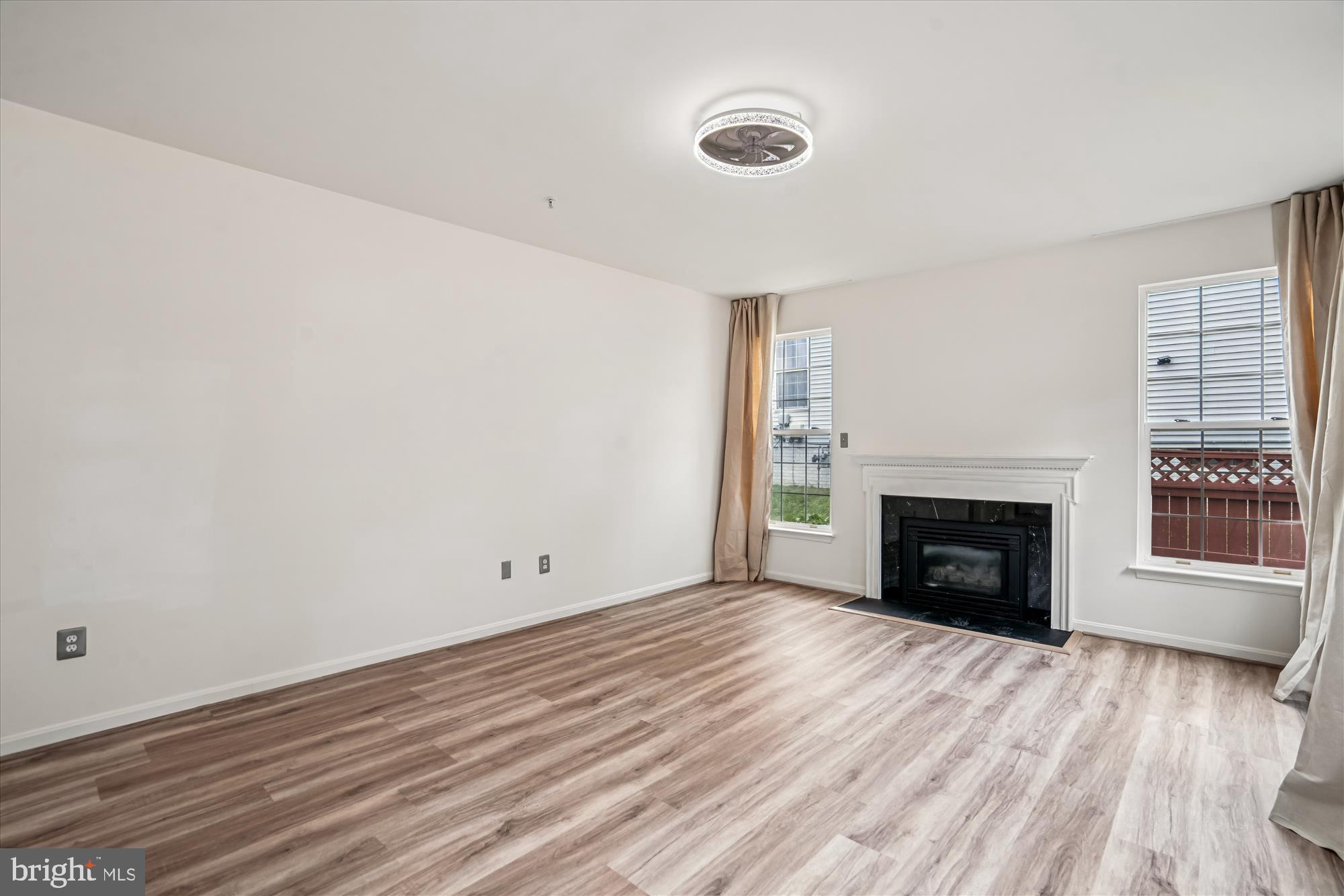 HOLLY HILL FARM - Residential