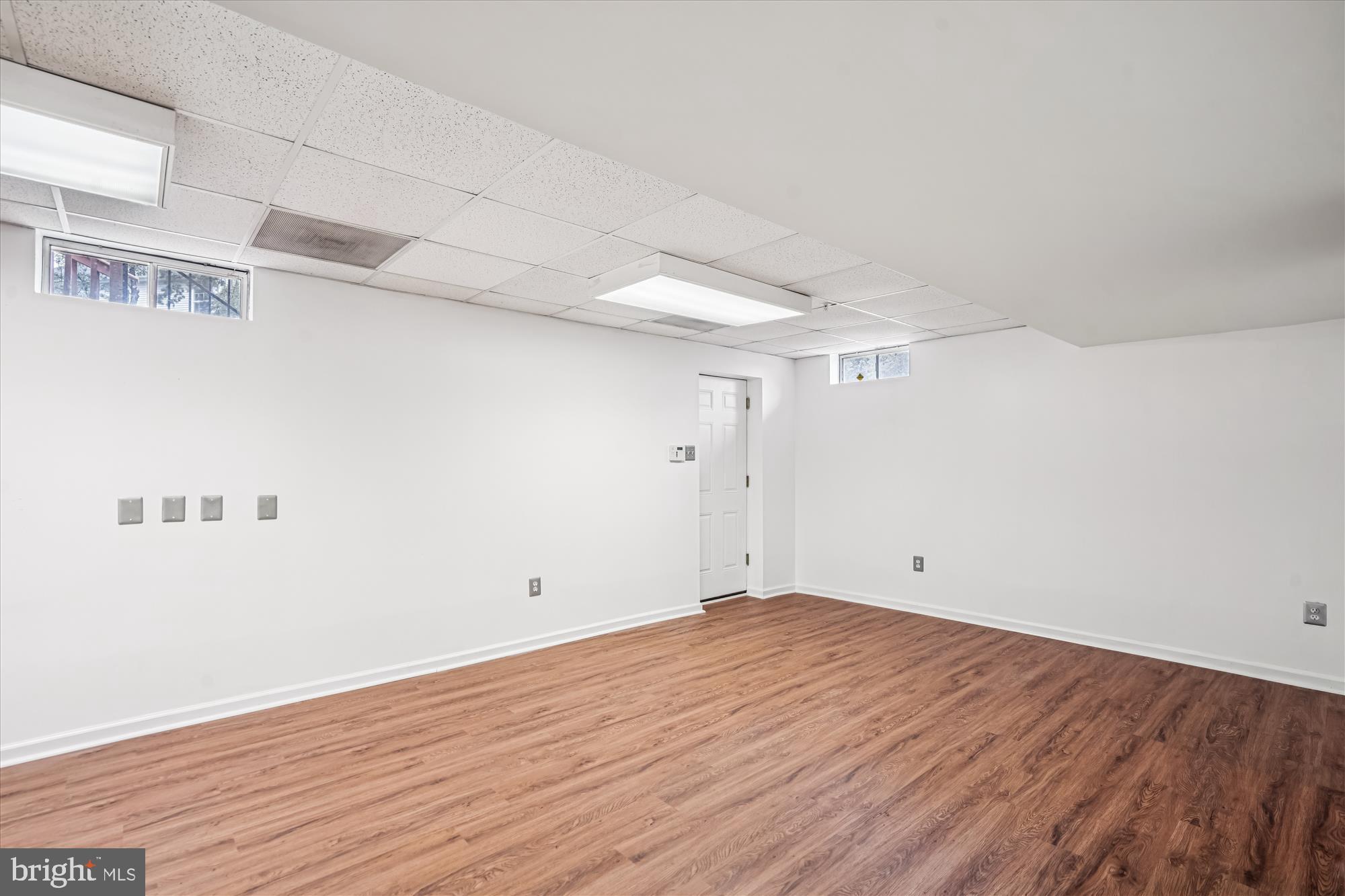 HOLLY HILL FARM - Residential