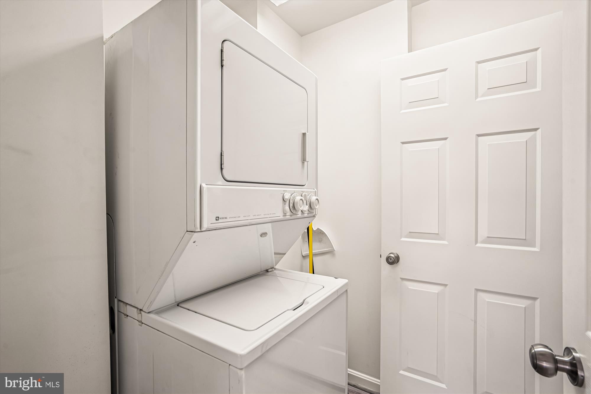 HOLLY HILL FARM - Residential