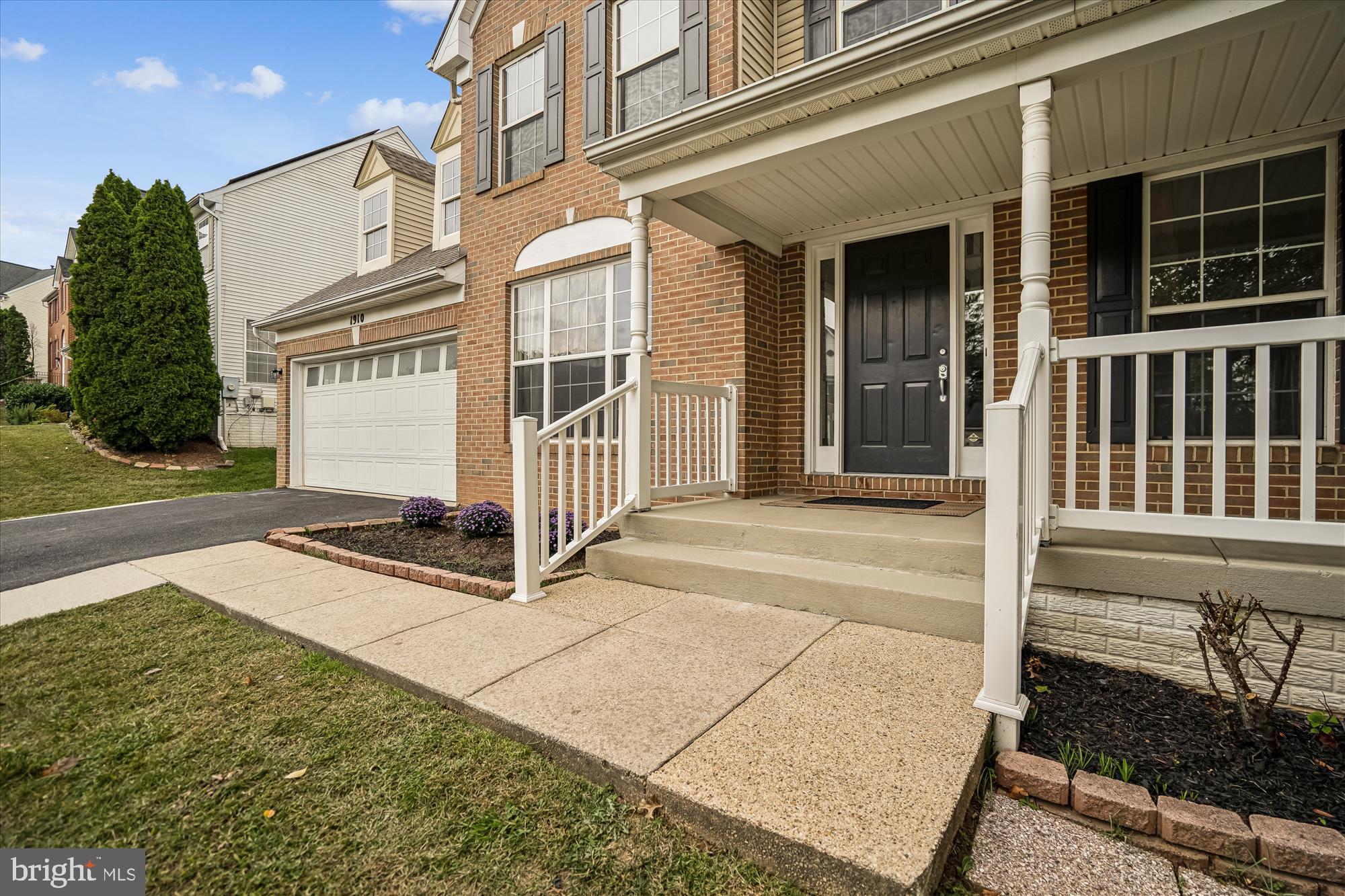 HOLLY HILL FARM - Residential