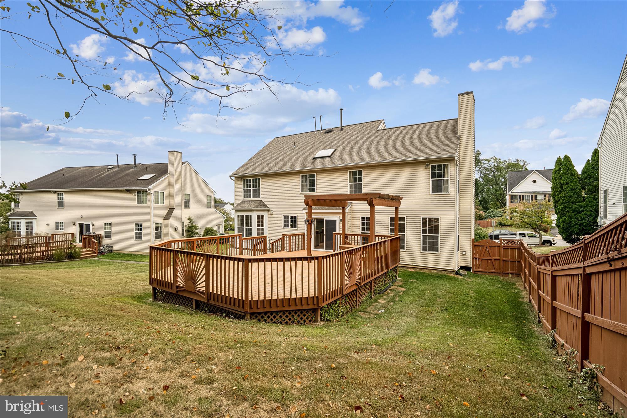 HOLLY HILL FARM - Residential