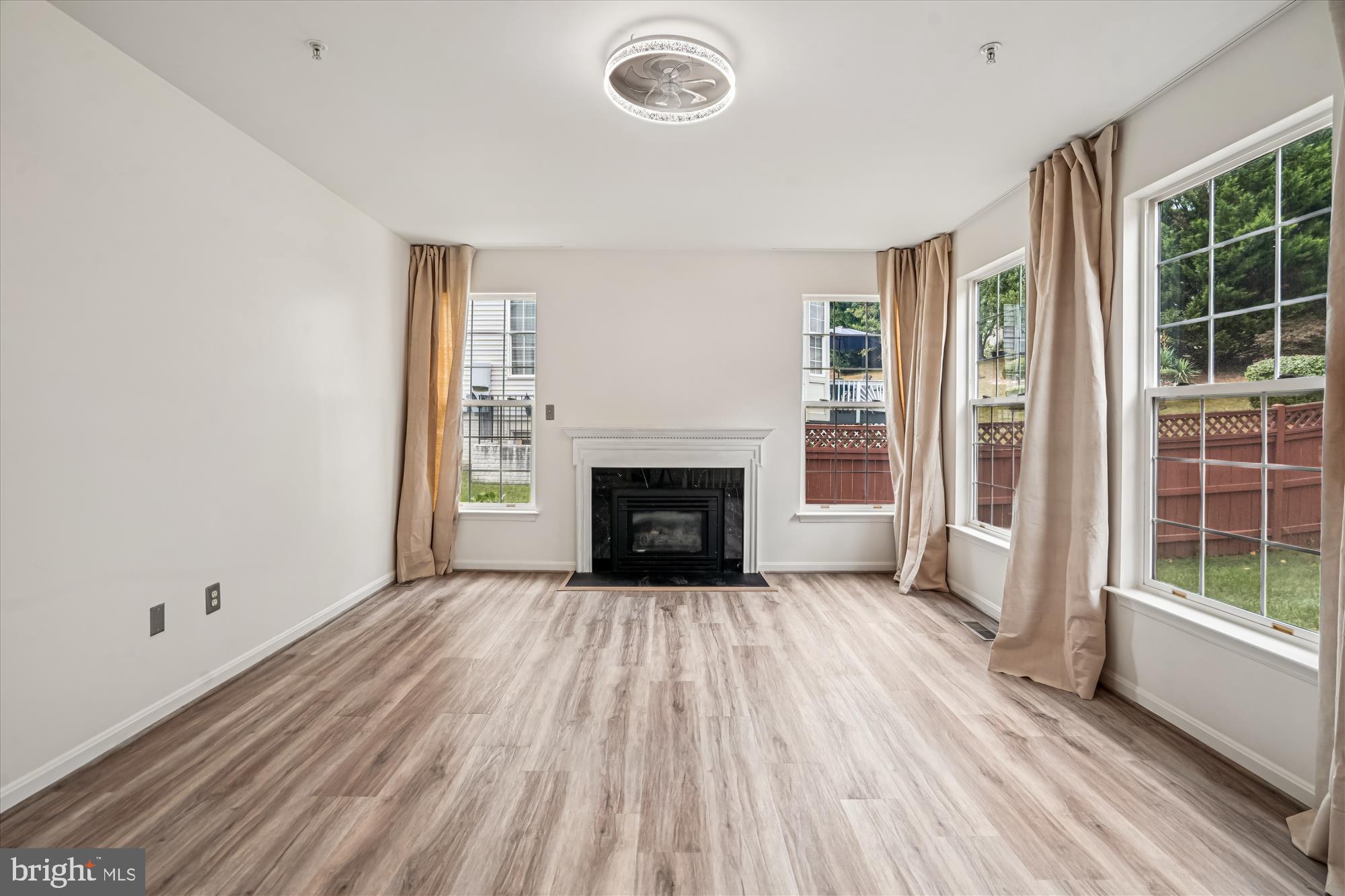 HOLLY HILL FARM - Residential