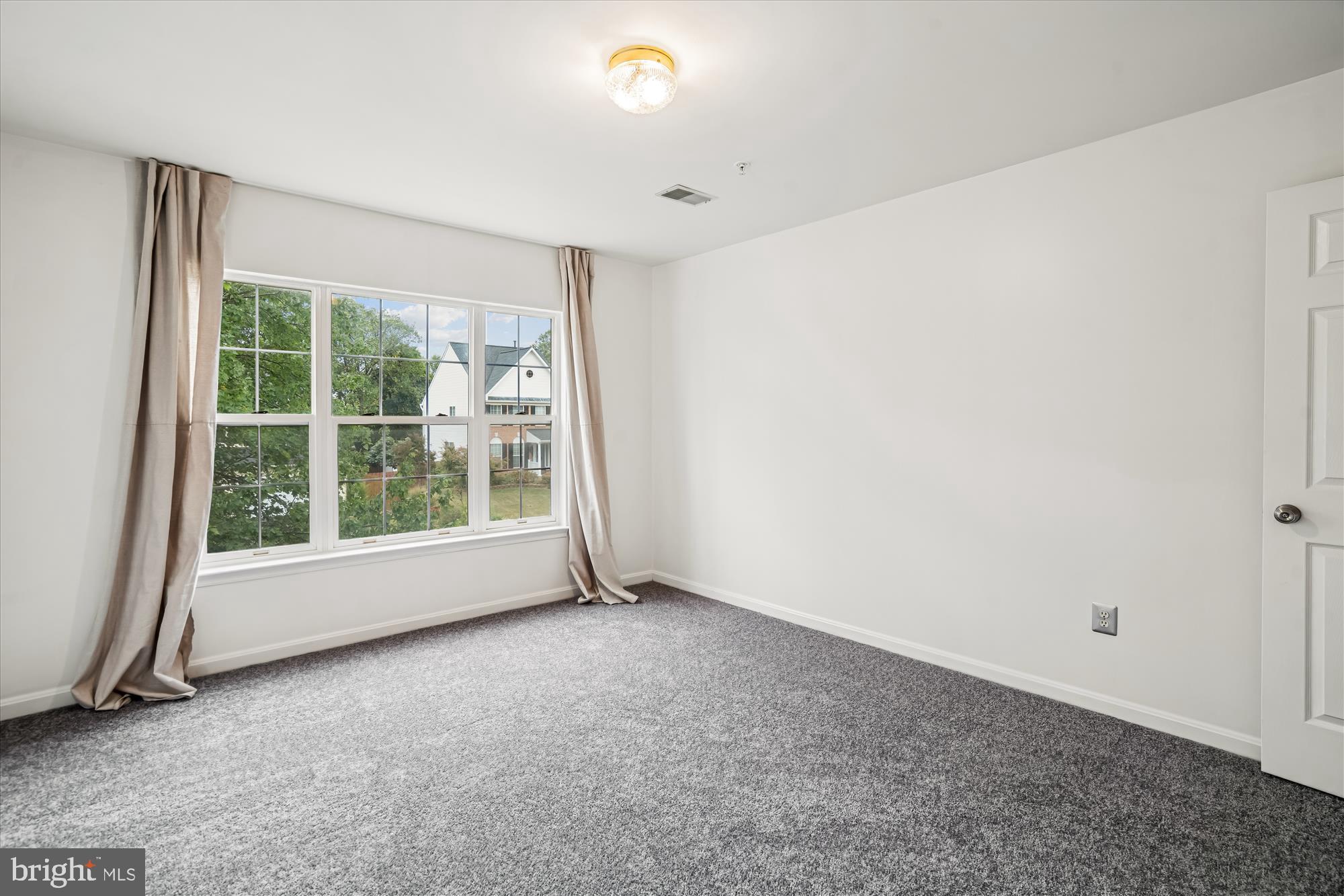 HOLLY HILL FARM - Residential