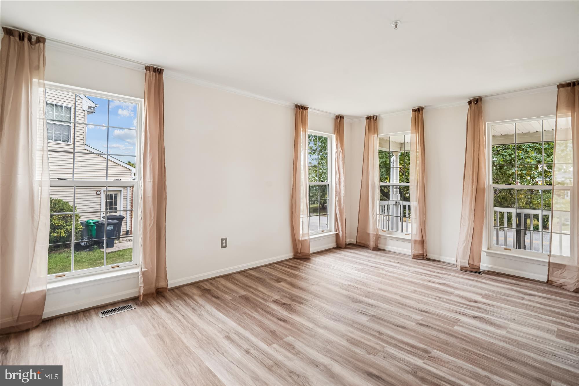 HOLLY HILL FARM - Residential