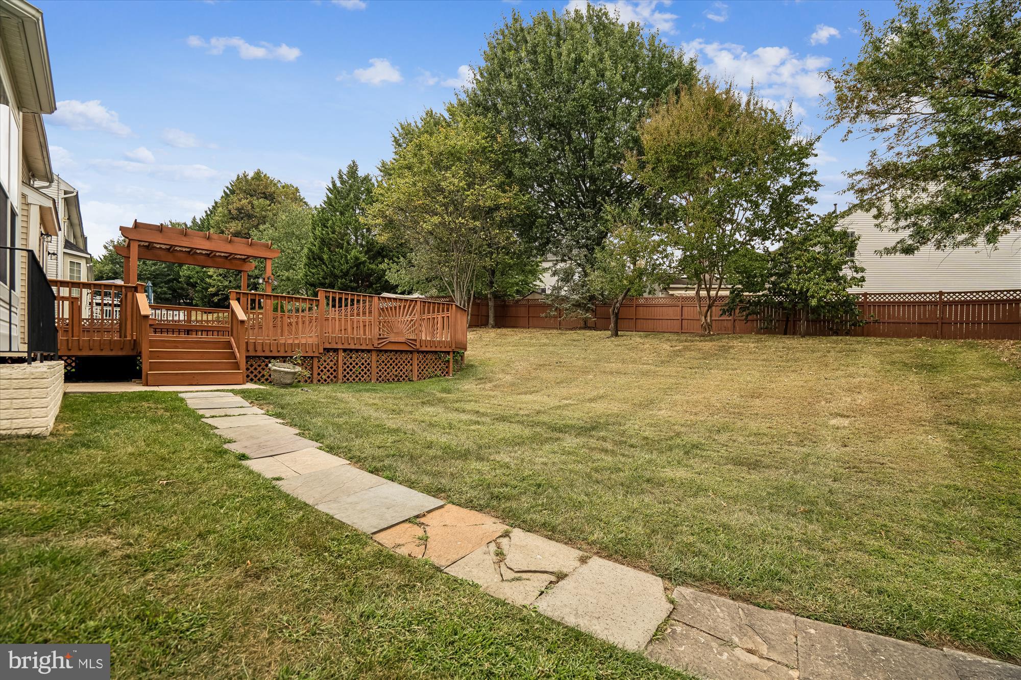 HOLLY HILL FARM - Residential