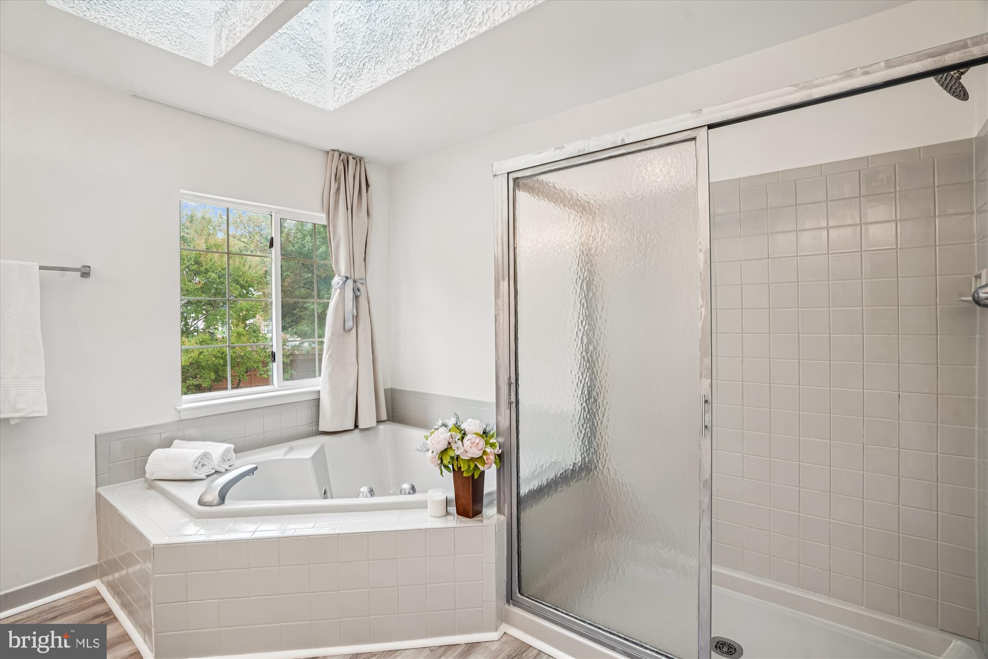 HOLLY HILL FARM - Residential