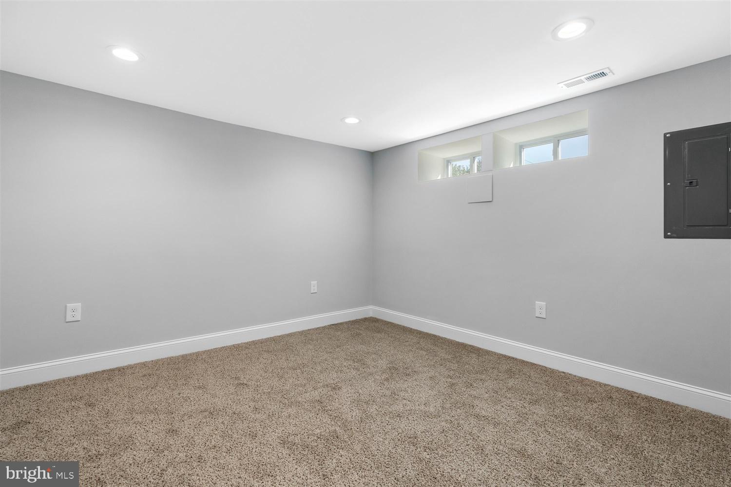 WAVERLY - Residential