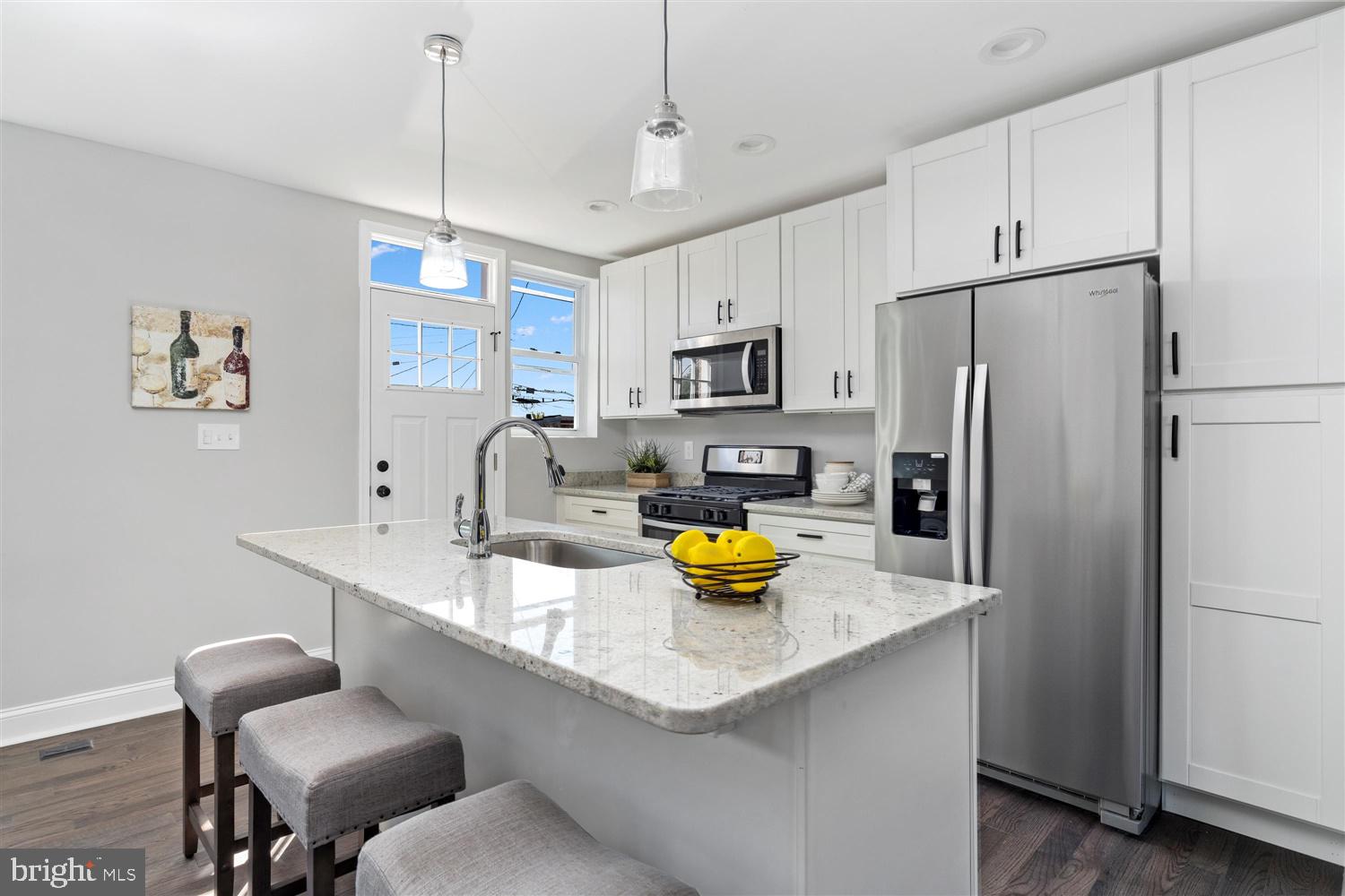 WAVERLY - Residential