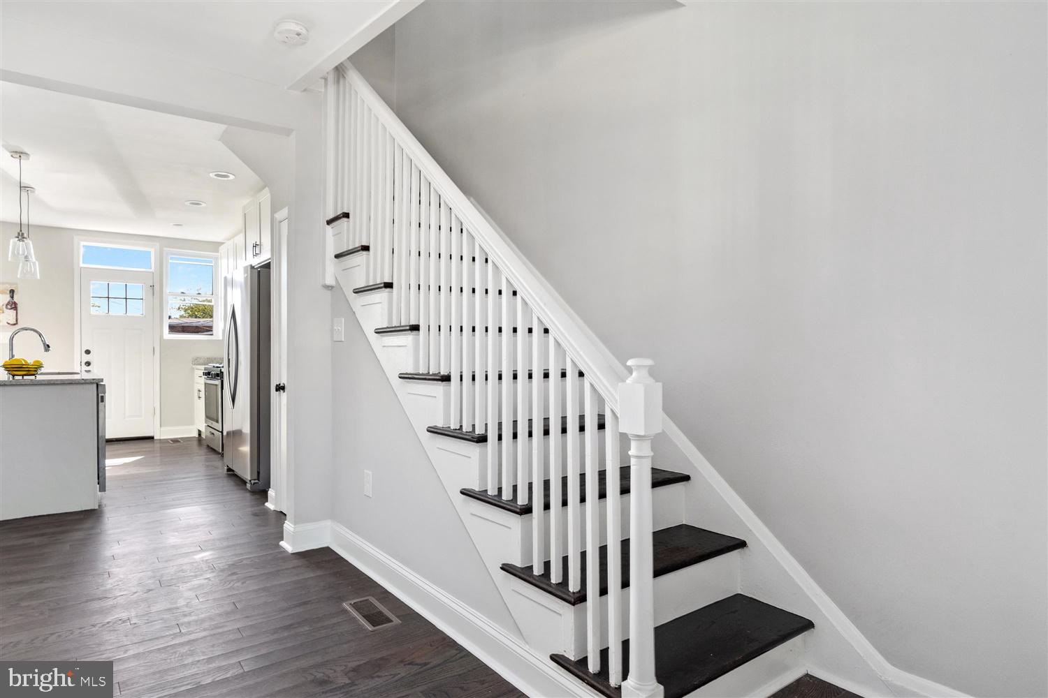 WAVERLY - Residential