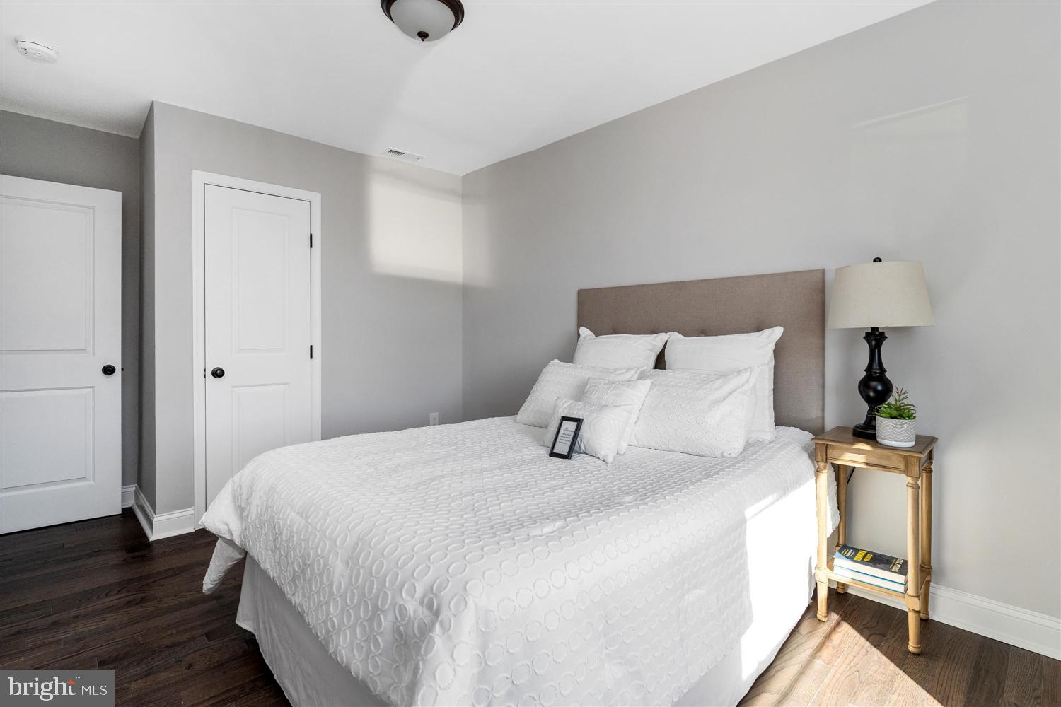 WAVERLY - Residential