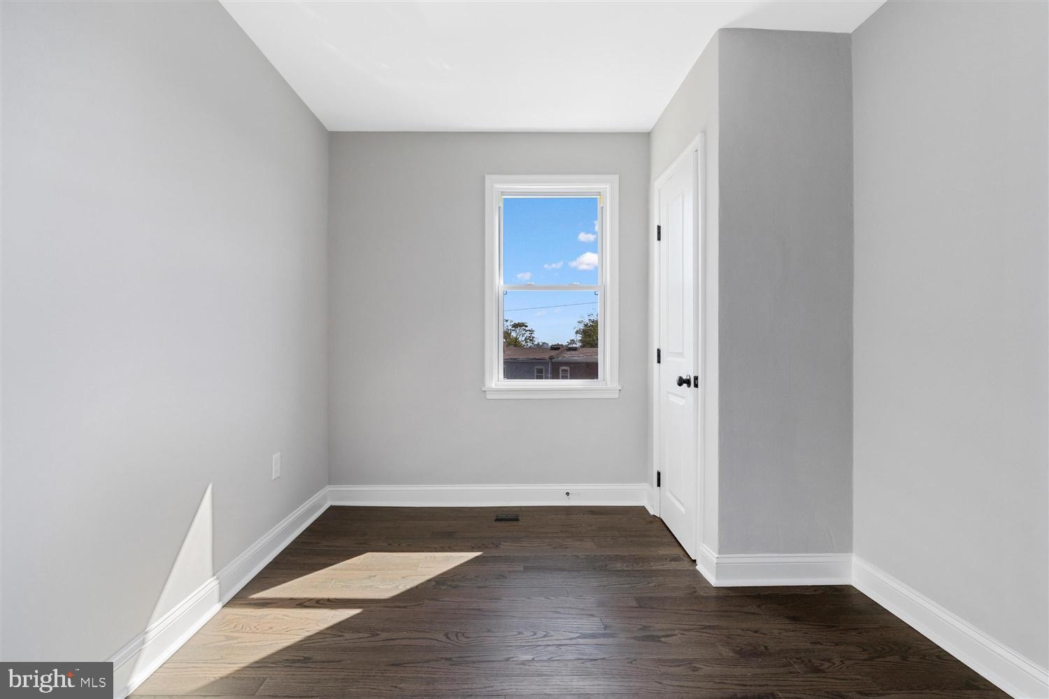 WAVERLY - Residential