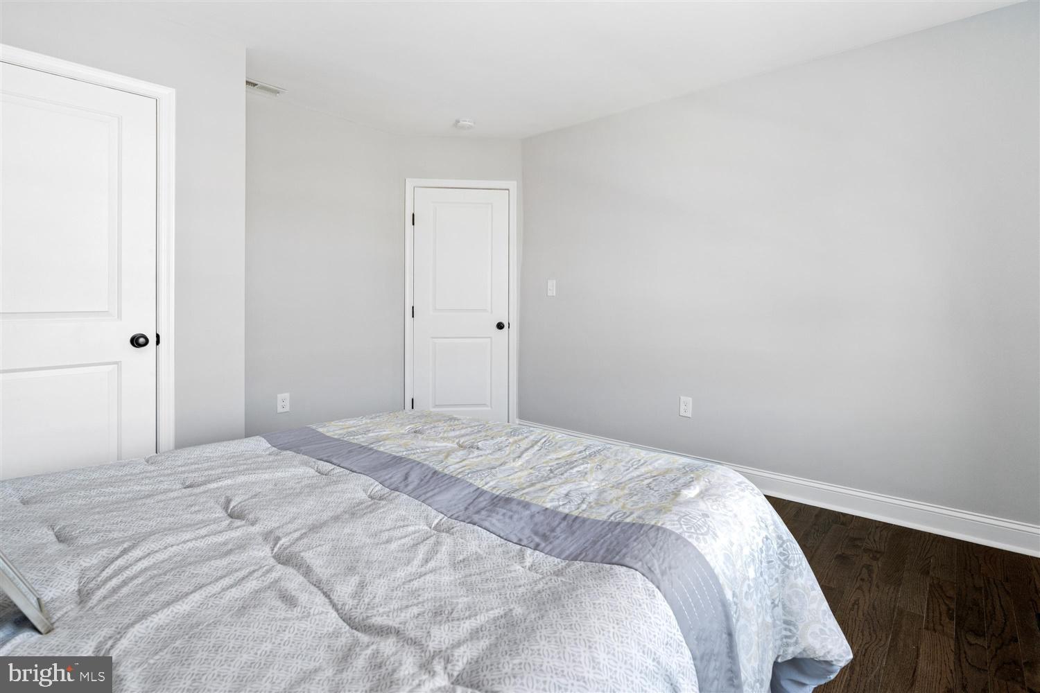 WAVERLY - Residential