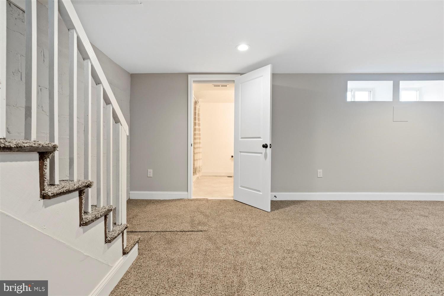 WAVERLY - Residential