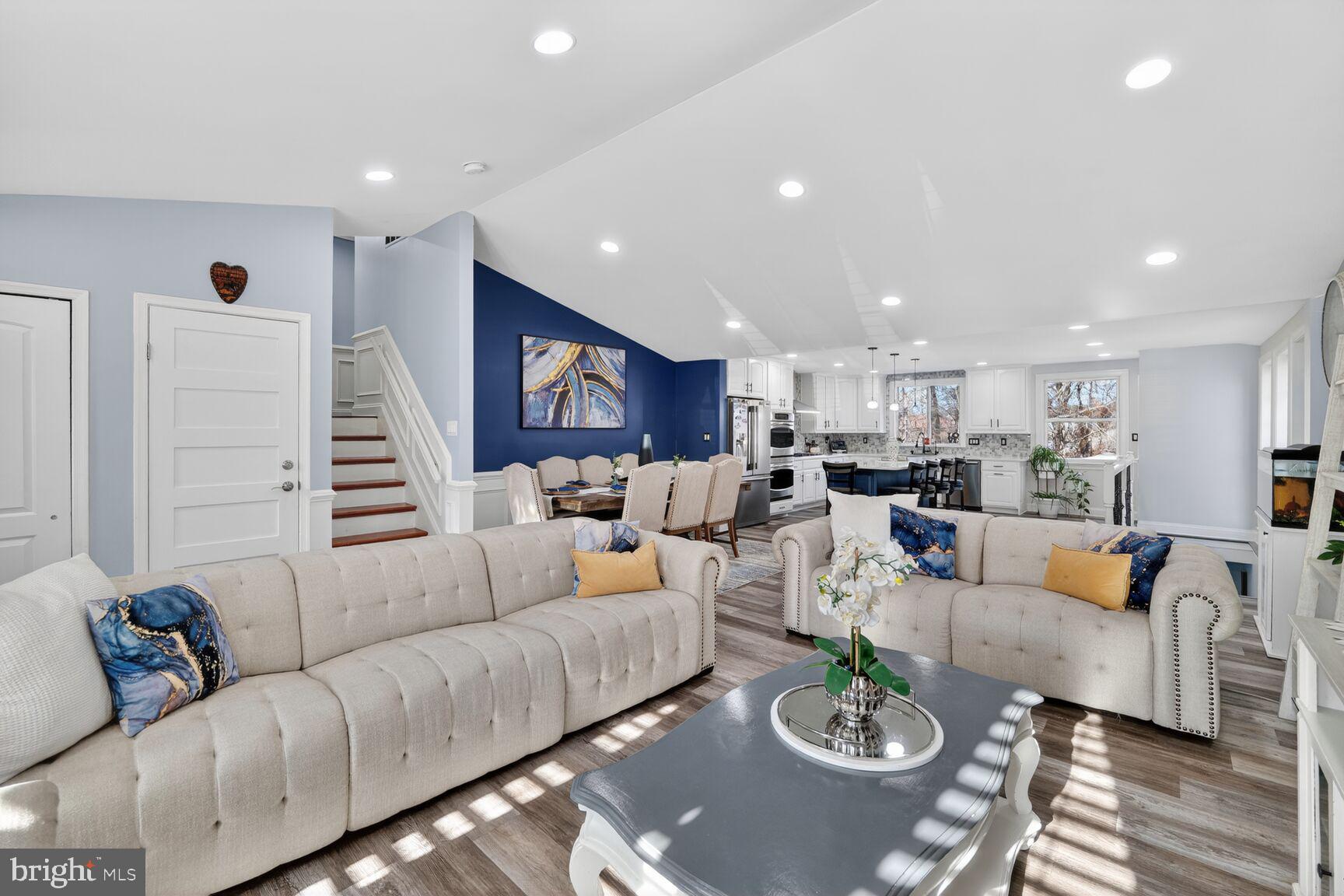 BRIEN RUN VILLAGE - Residential